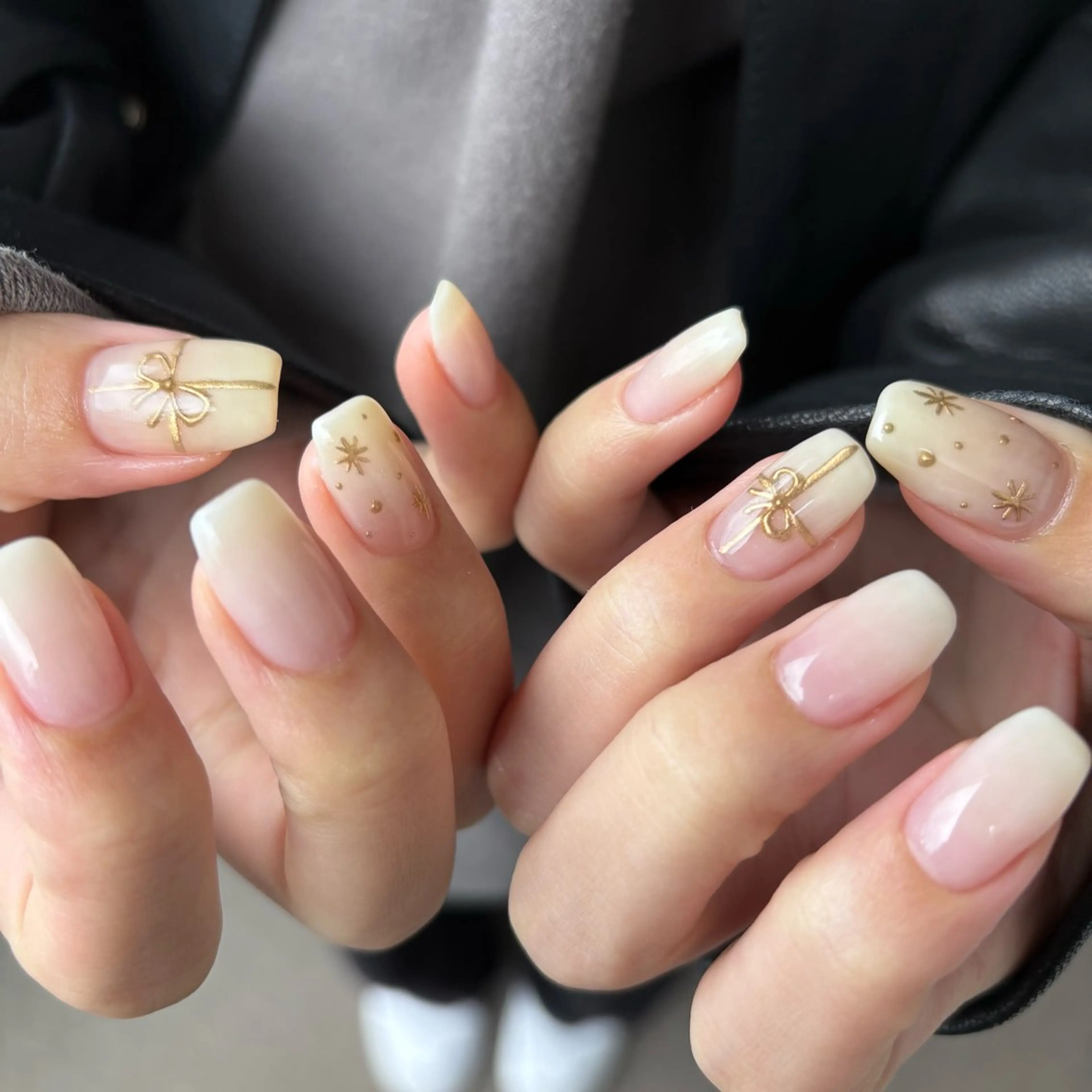 ネイル アートネイル ハンドネイル カメレオン京橋🌻 草葉由佳のネイルデザイン