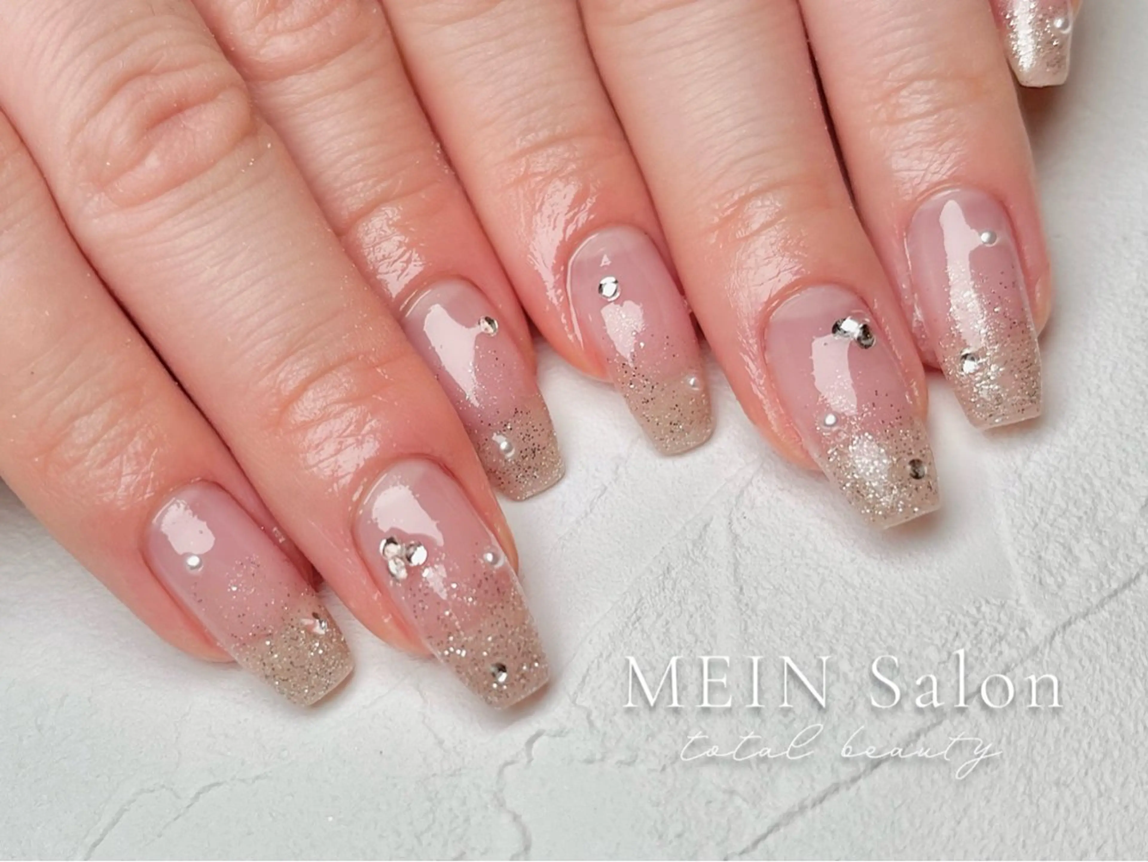 ネイル MEIN salon MIZUKIのネイルデザイン