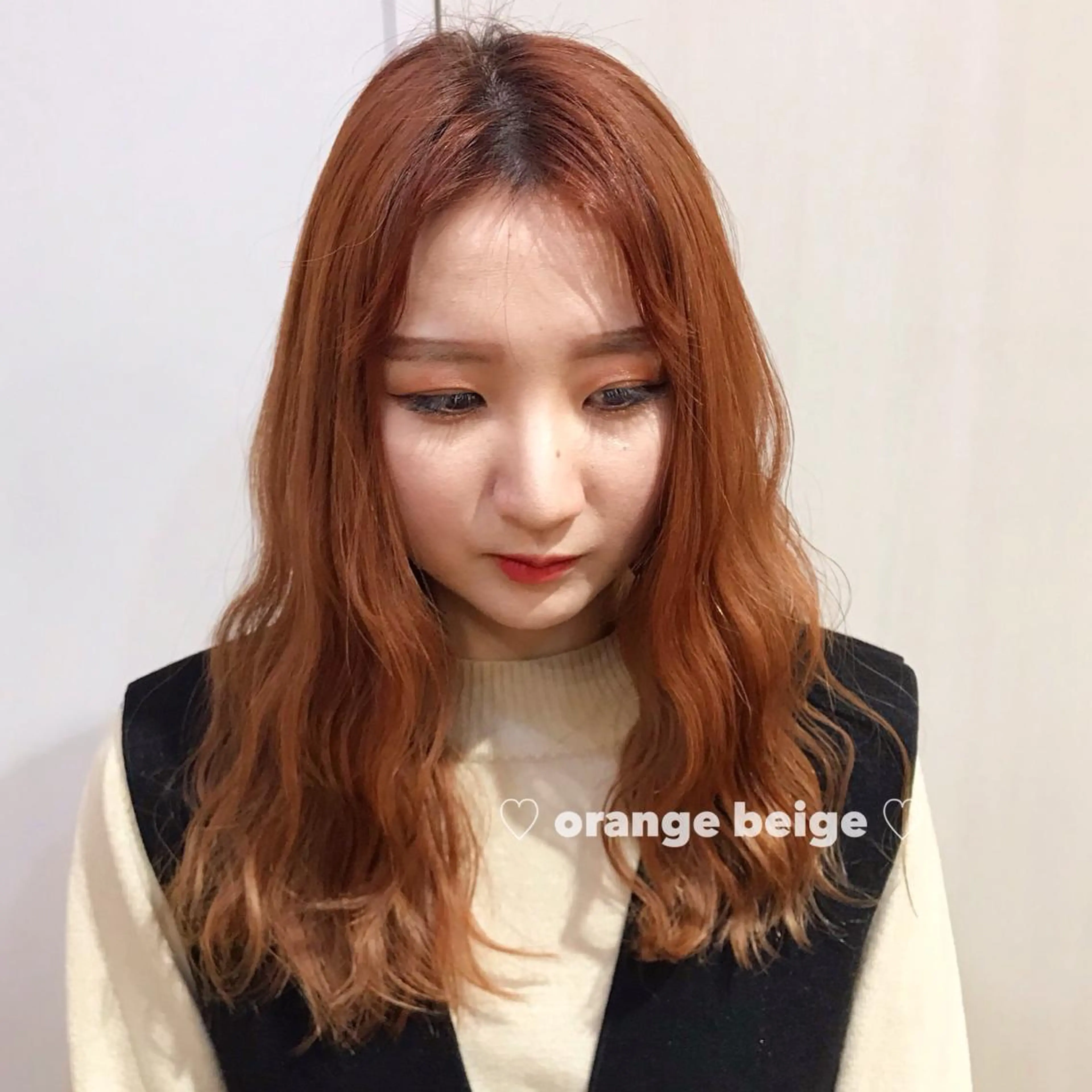 セミロング ブリーチなしカラー ダブルカラーエクステのヘアスタイル