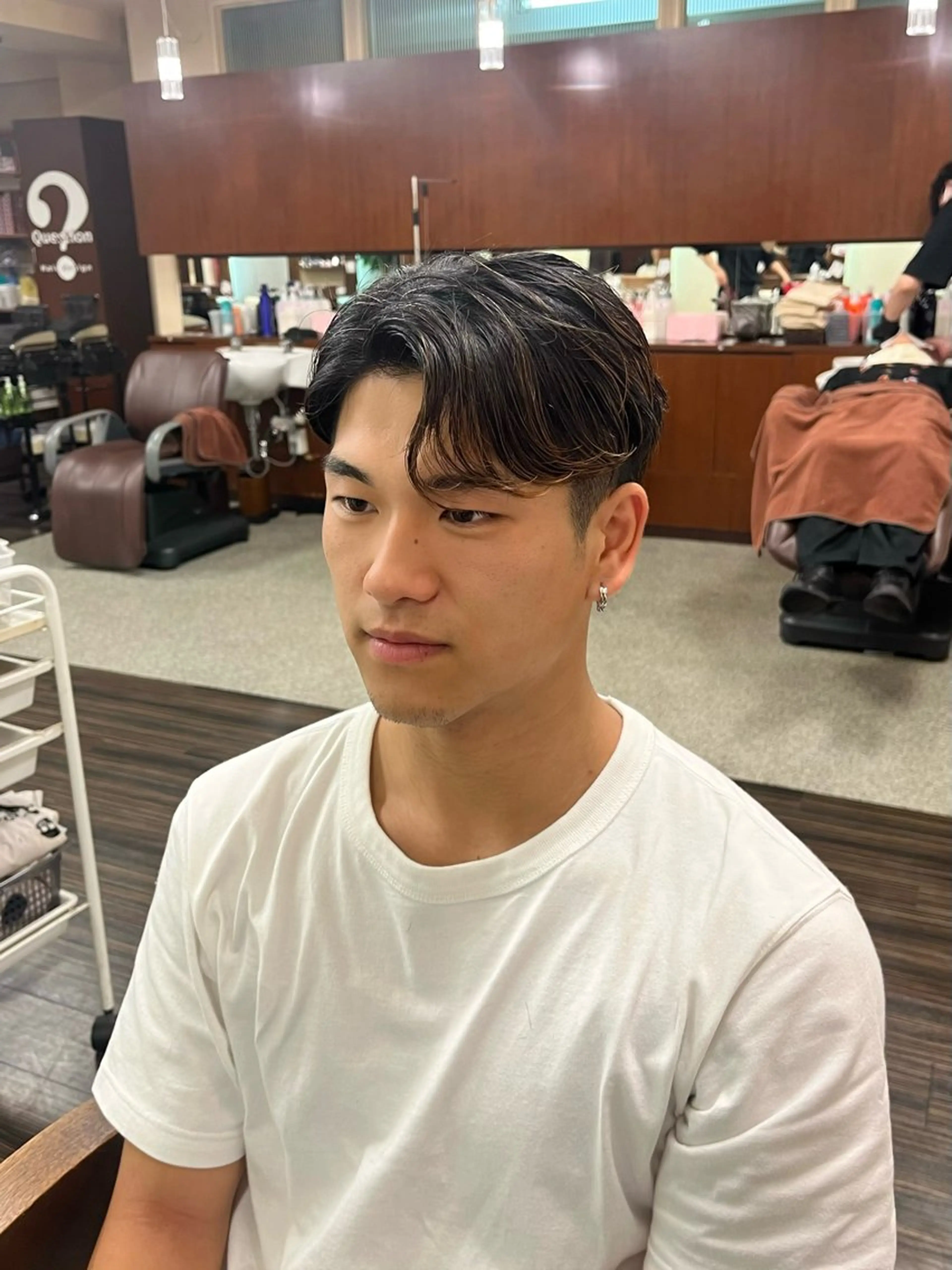 メンズ 森 ハリス誠一のヘアスタイル