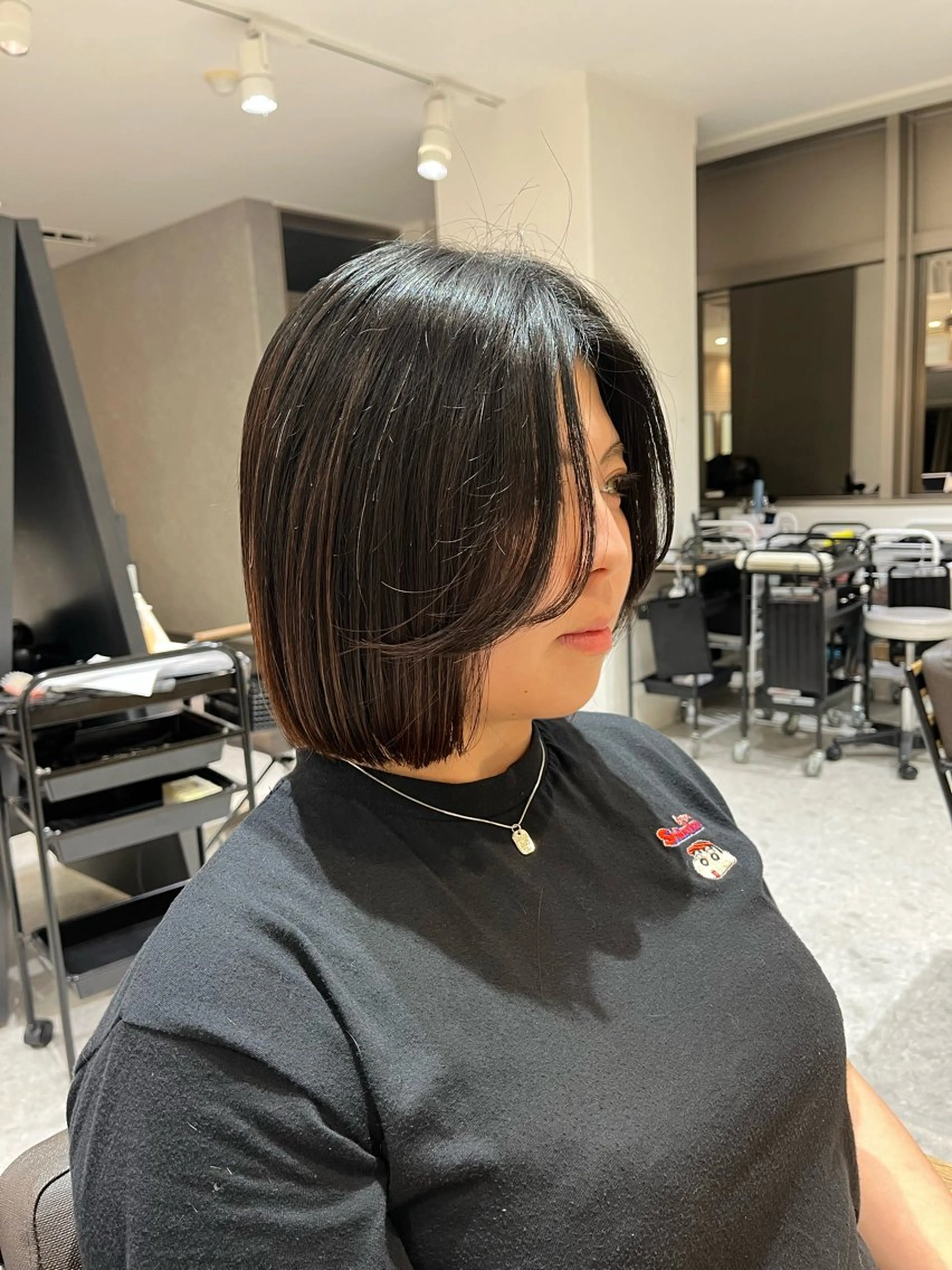 ミディアム けいし🐬ボブ ショート艶髪カラー✨のヘアスタイル