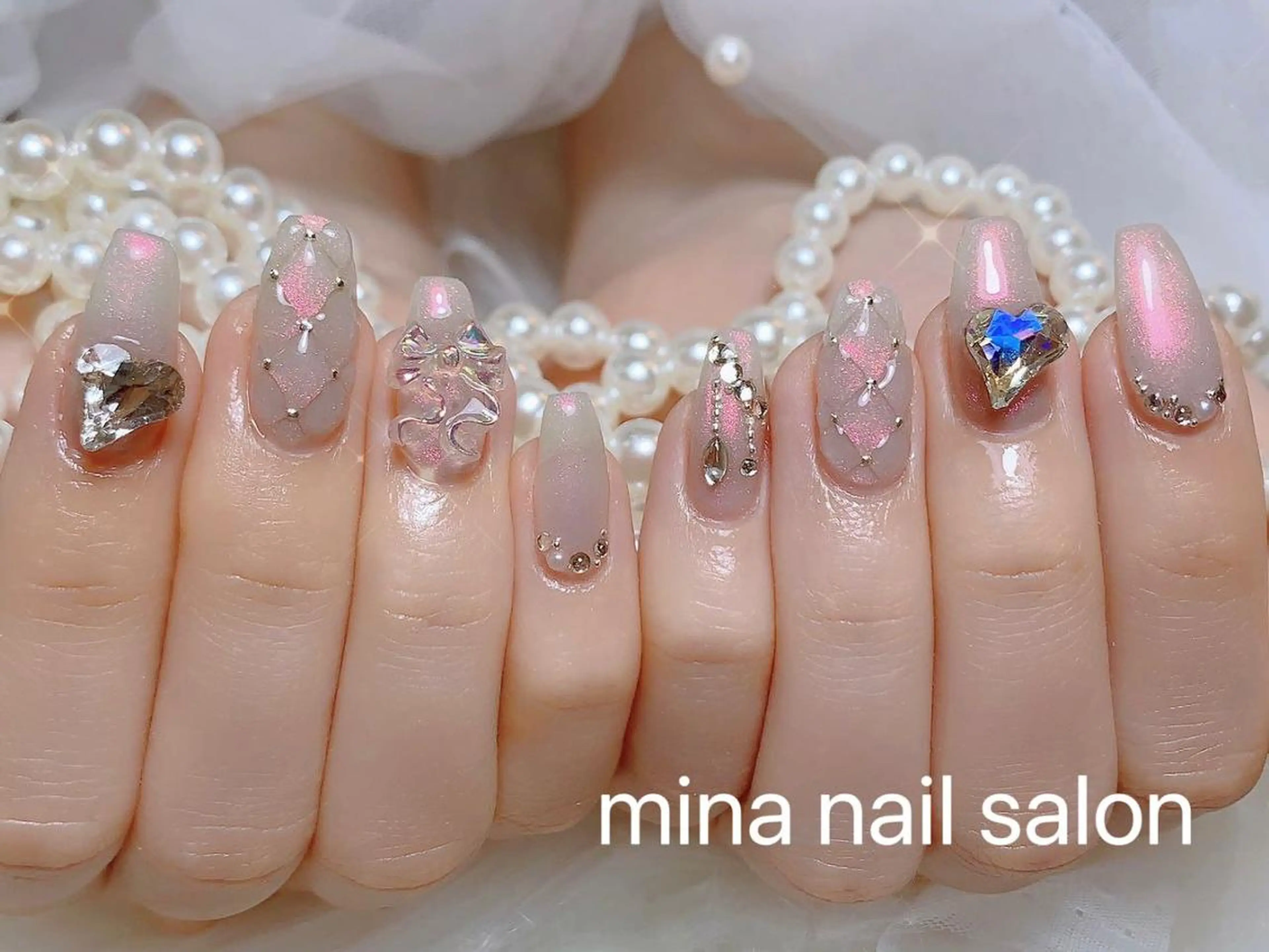 ネイル Mina🧸 韓国風ネイル🎀のネイルデザイン