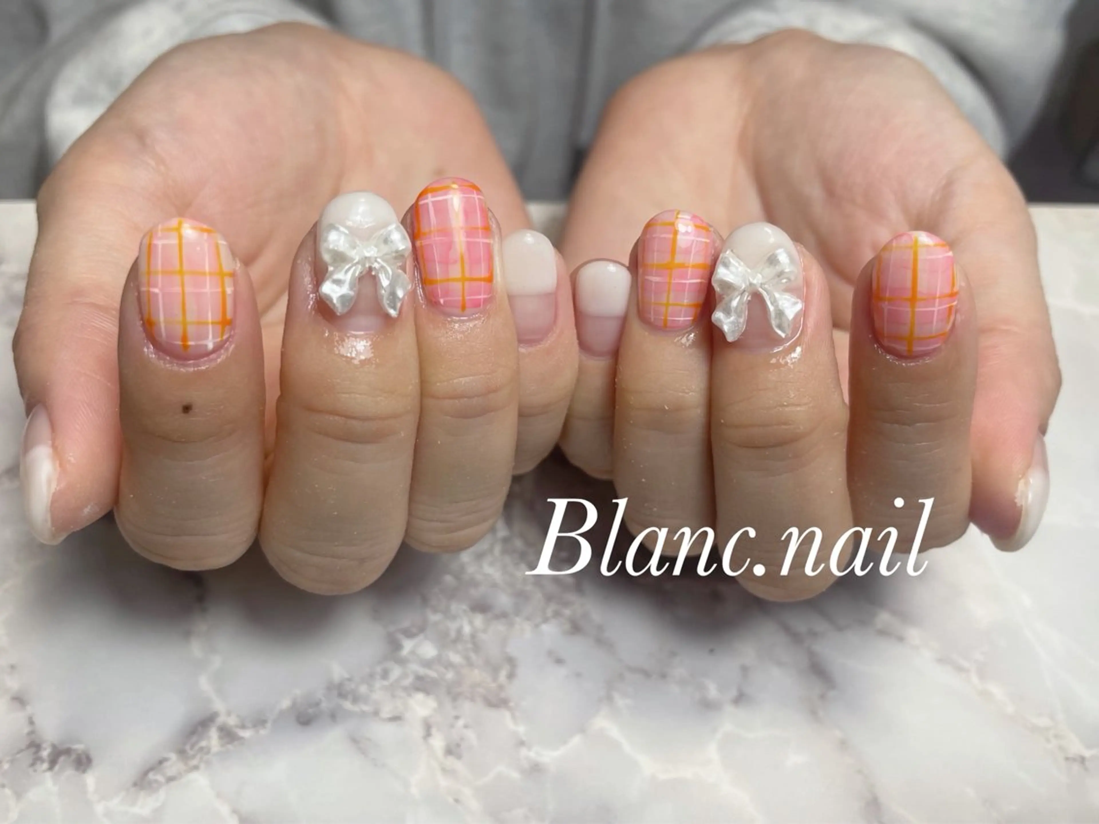 ネイル ジェルネイル ニュアンスネイル パラジェル リボン ワンホンネイル ハンドネイル BLANCEnail所属・BLANCnail yuuのネイルデザイン