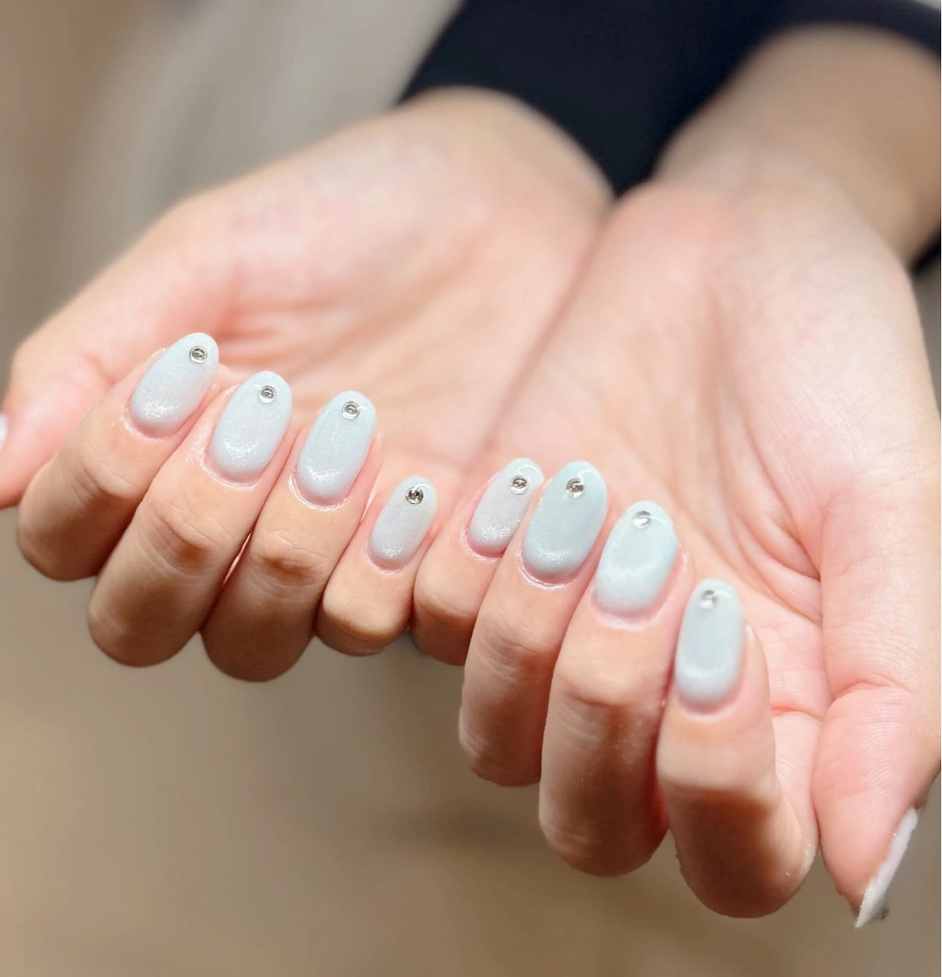 メンズ ネイル ジェルネイル マグネットネイル メンズネイル ホワイト ハンドネイル マイムネイル所属・MIMnail Jr ネイリストのネイルデザイン