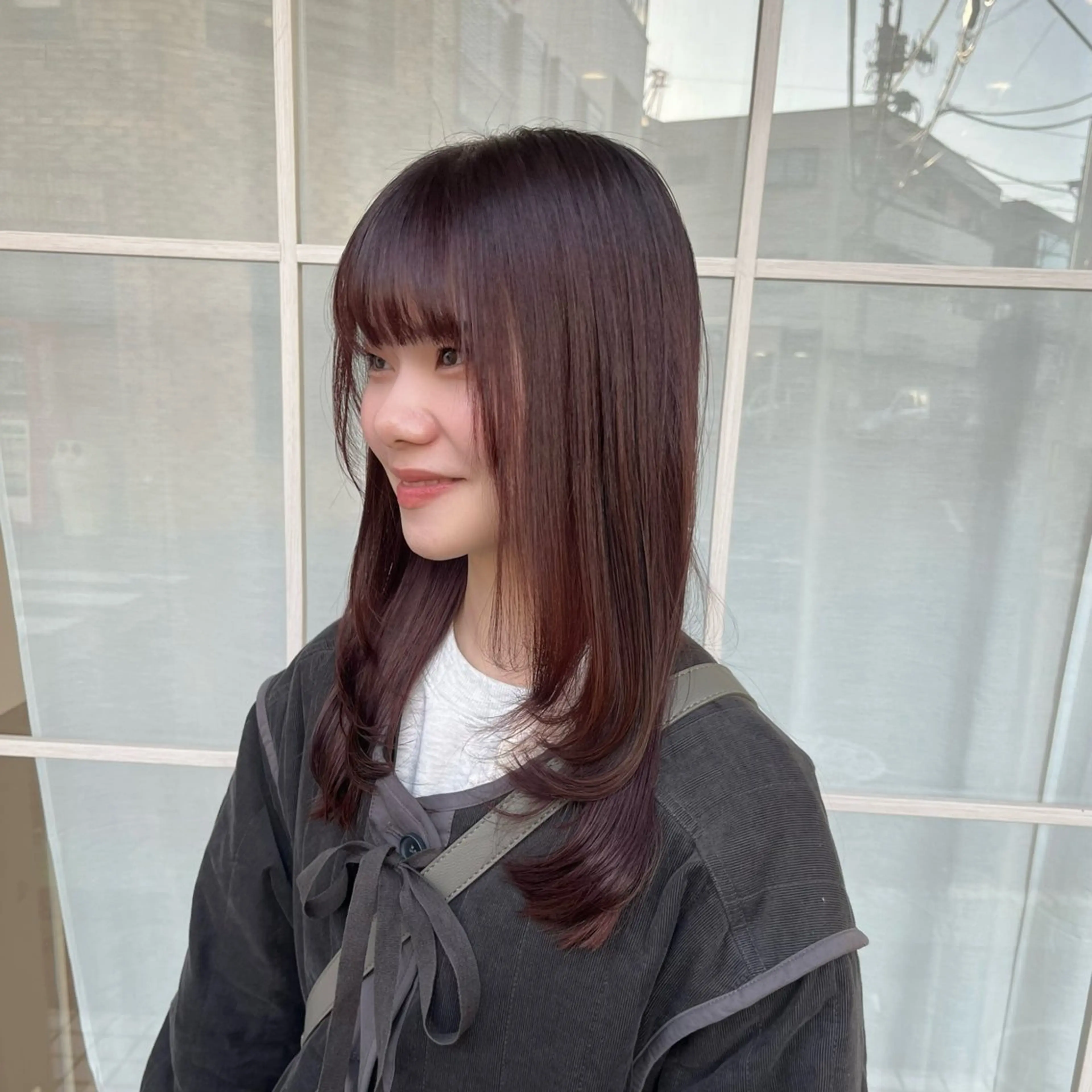 セミロング カット ヘアカラー mai ROCCOのヘアスタイル