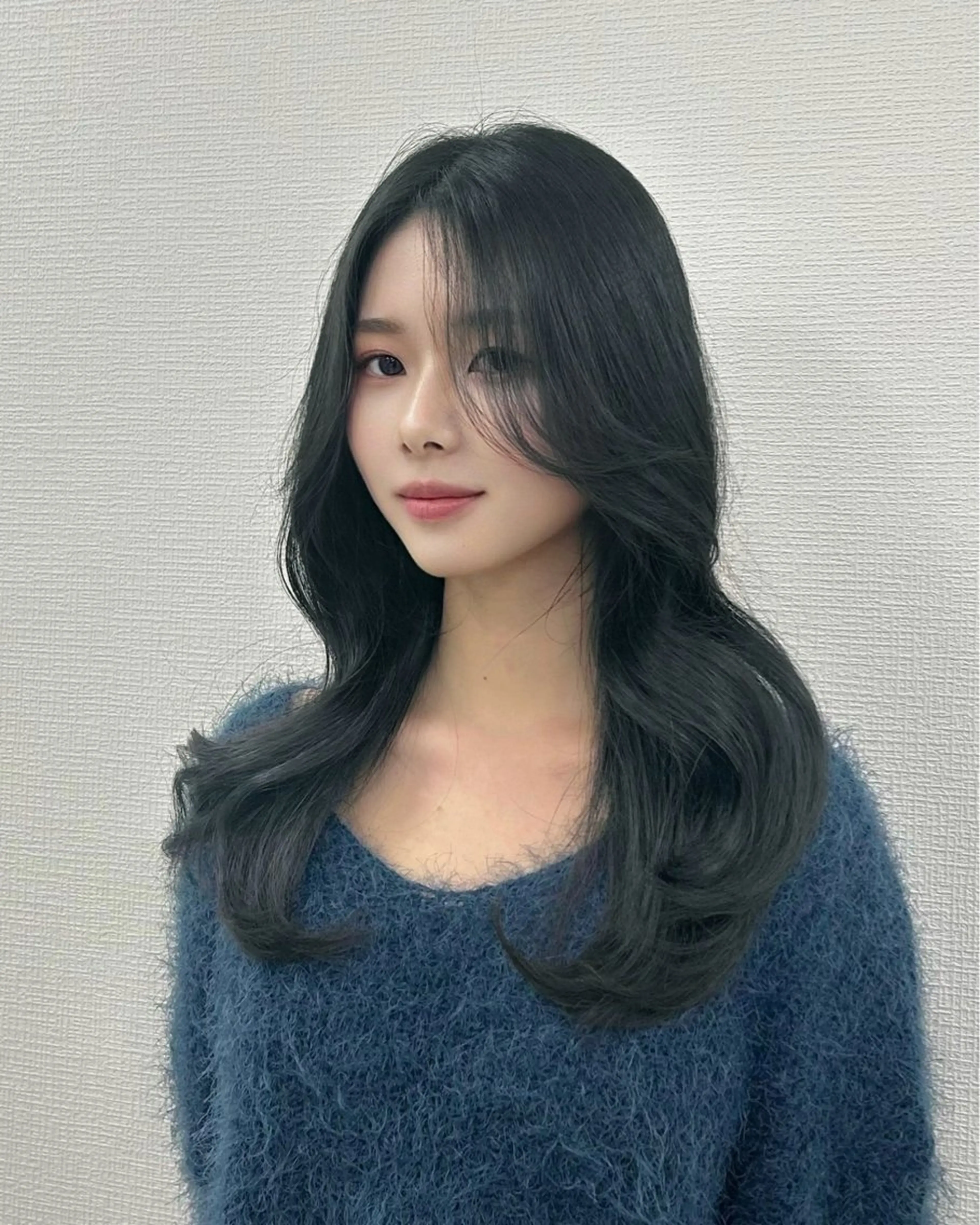 ロング カット ヘアカラー 大人っぽベージュ🤍 レイヤーRikutoのヘアスタイル