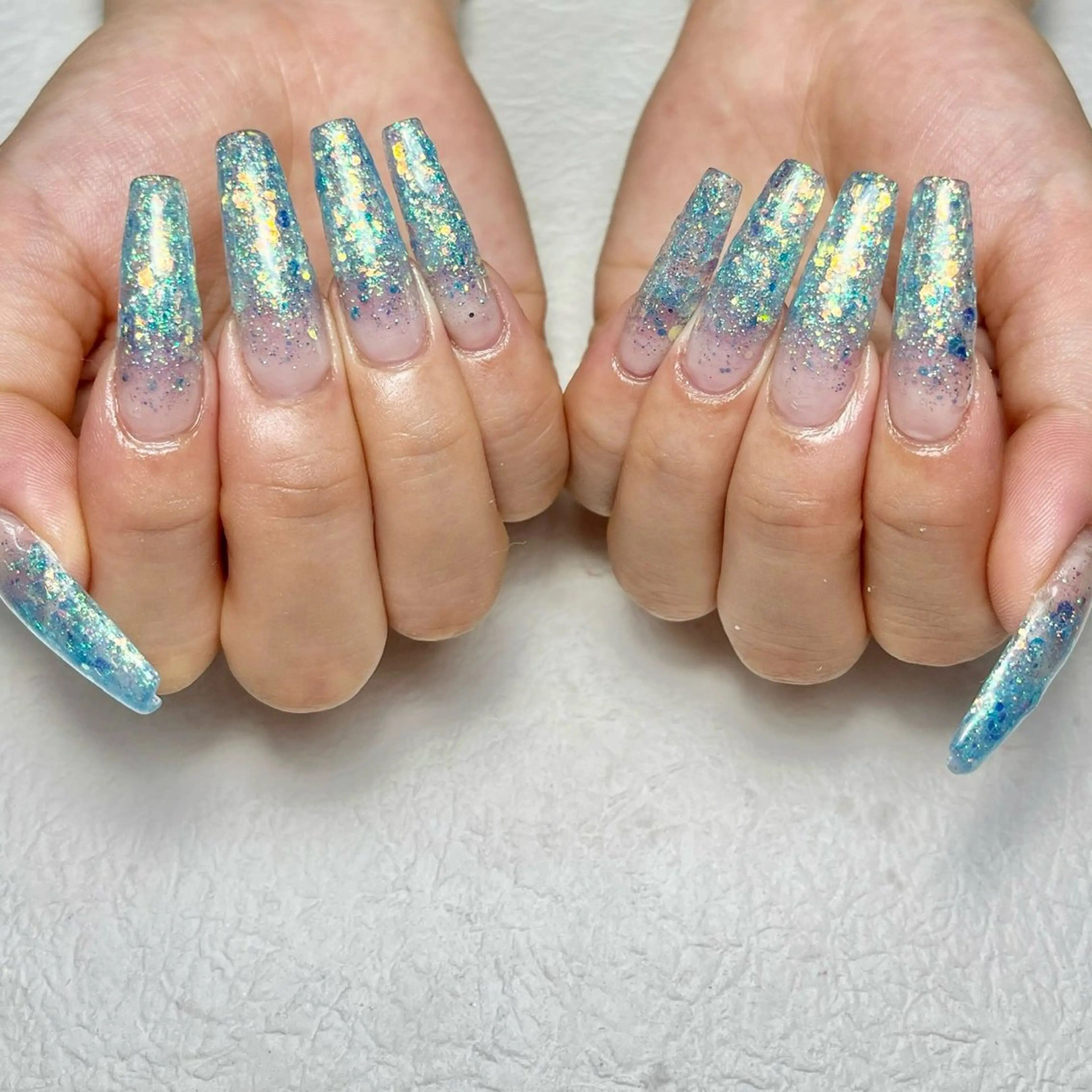 ネイル 長さ出し グラデーション ロングネイル m. akiのネイルデザイン