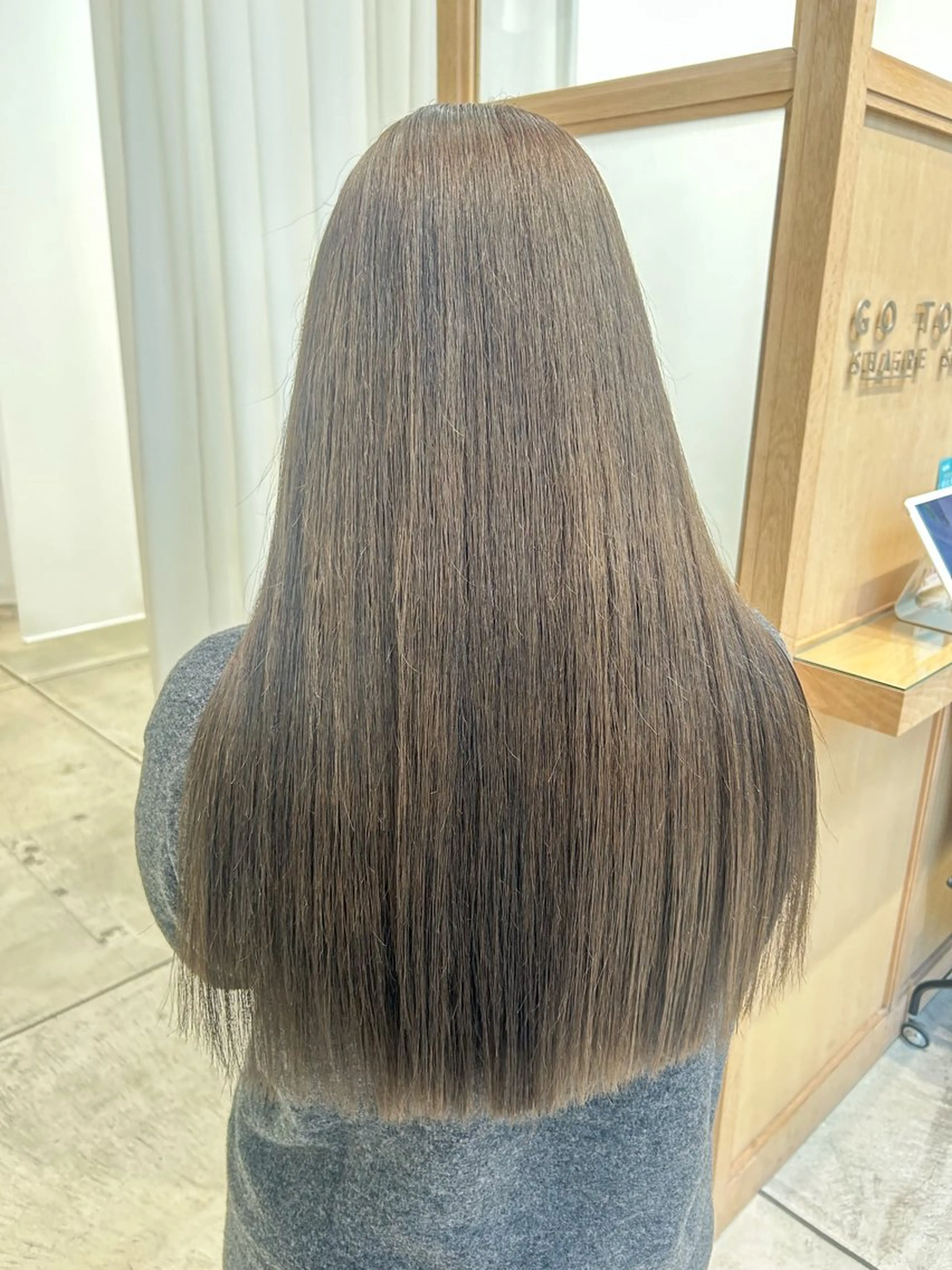 ロング カラー ヘアアレンジ ブリーチ カット ヘアカラー トリートメント yuka .のヘアスタイル