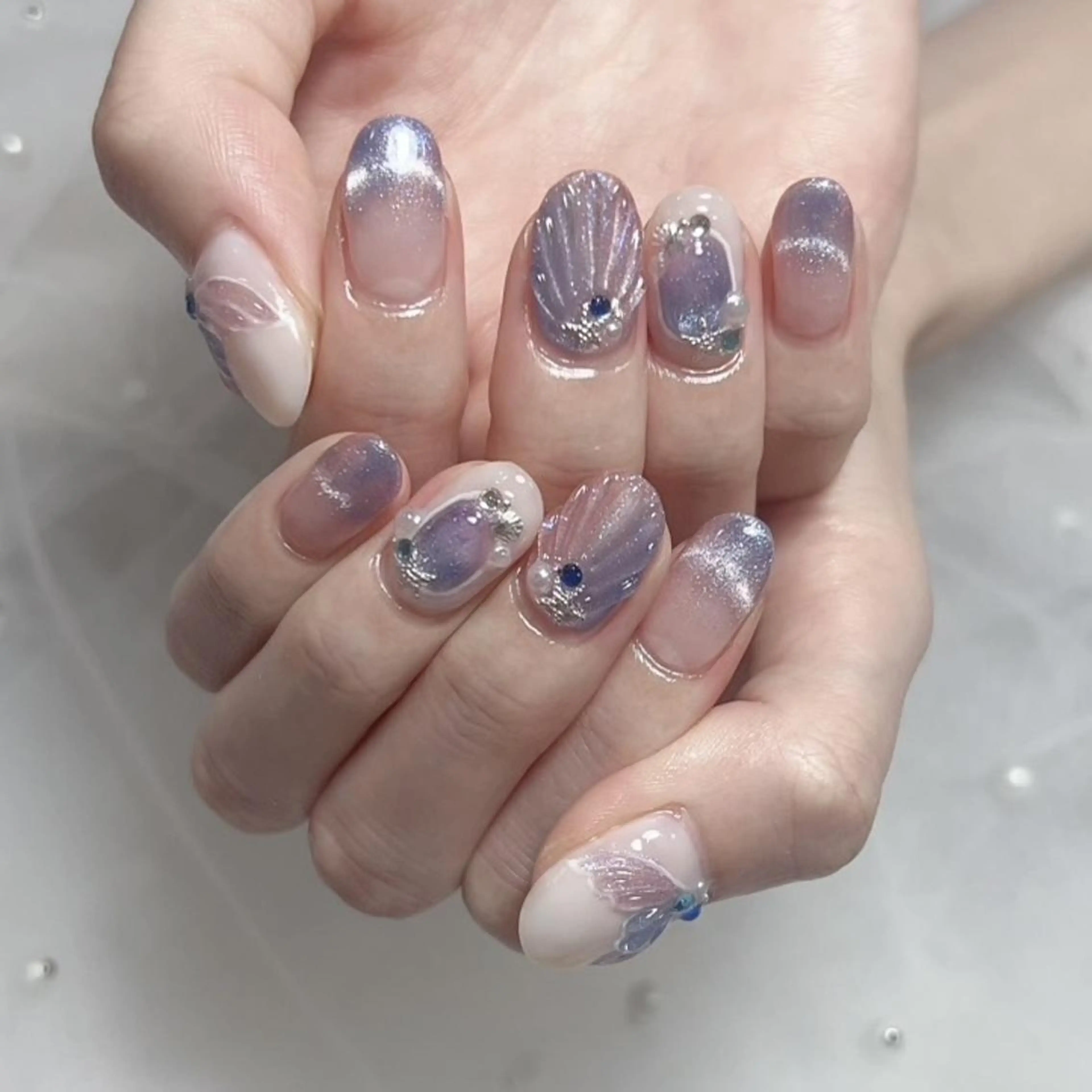 ネイル ハンドネイル 💎CC・NaNa 韓国風ネイル🌙のネイルデザイン