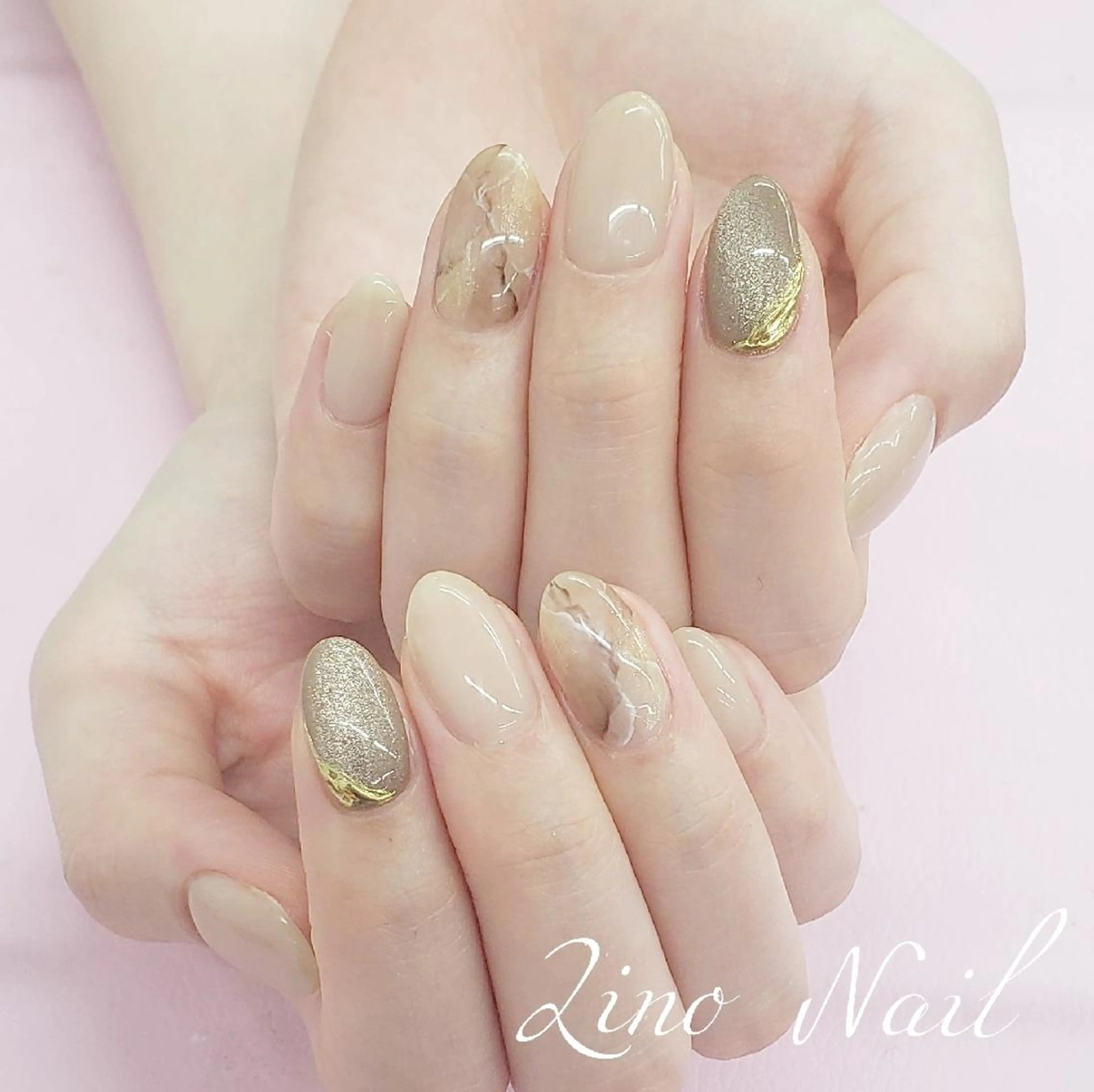 ネイル ブラウン カジュアル ジェルネイル キラキラネイル マグネットネイル ハンドネイル Lino Nailのネイルデザイン