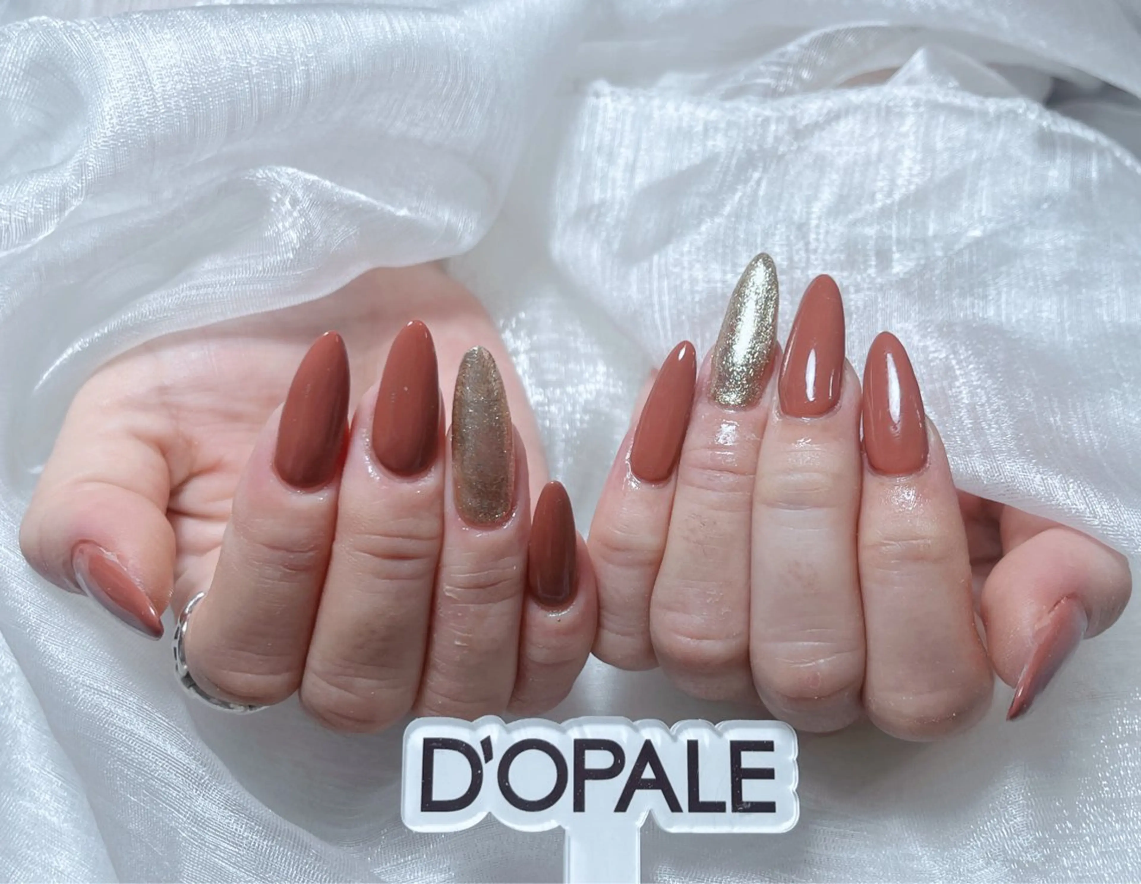 ネイル DOPALE、もも 彦奇のネイルデザイン