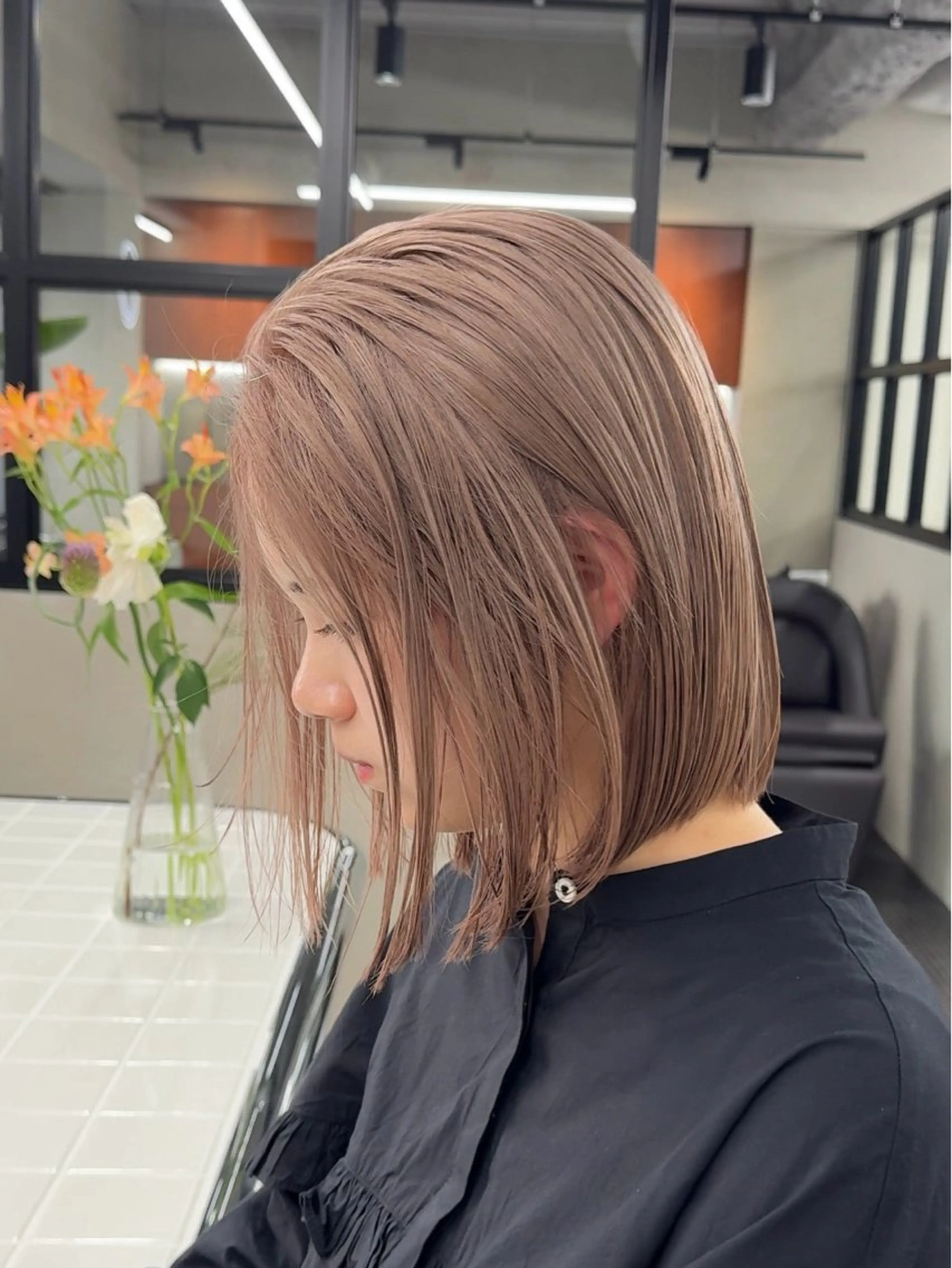 カラー 横浜/カット/ボブ/ レイヤーカットのヘアスタイル