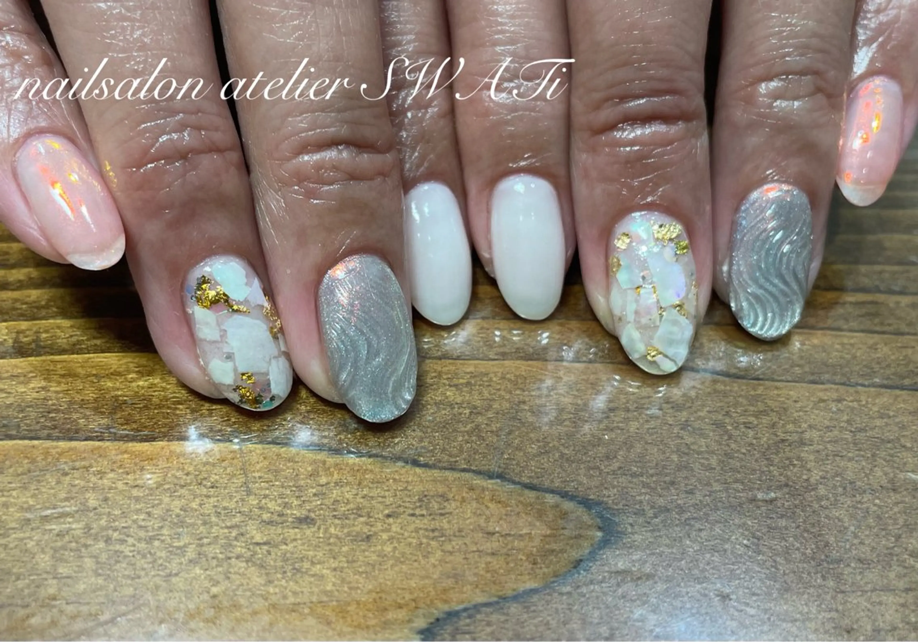 ネイル ヘアーサロン大野所属・nailsalon SWATiのネイルデザイン