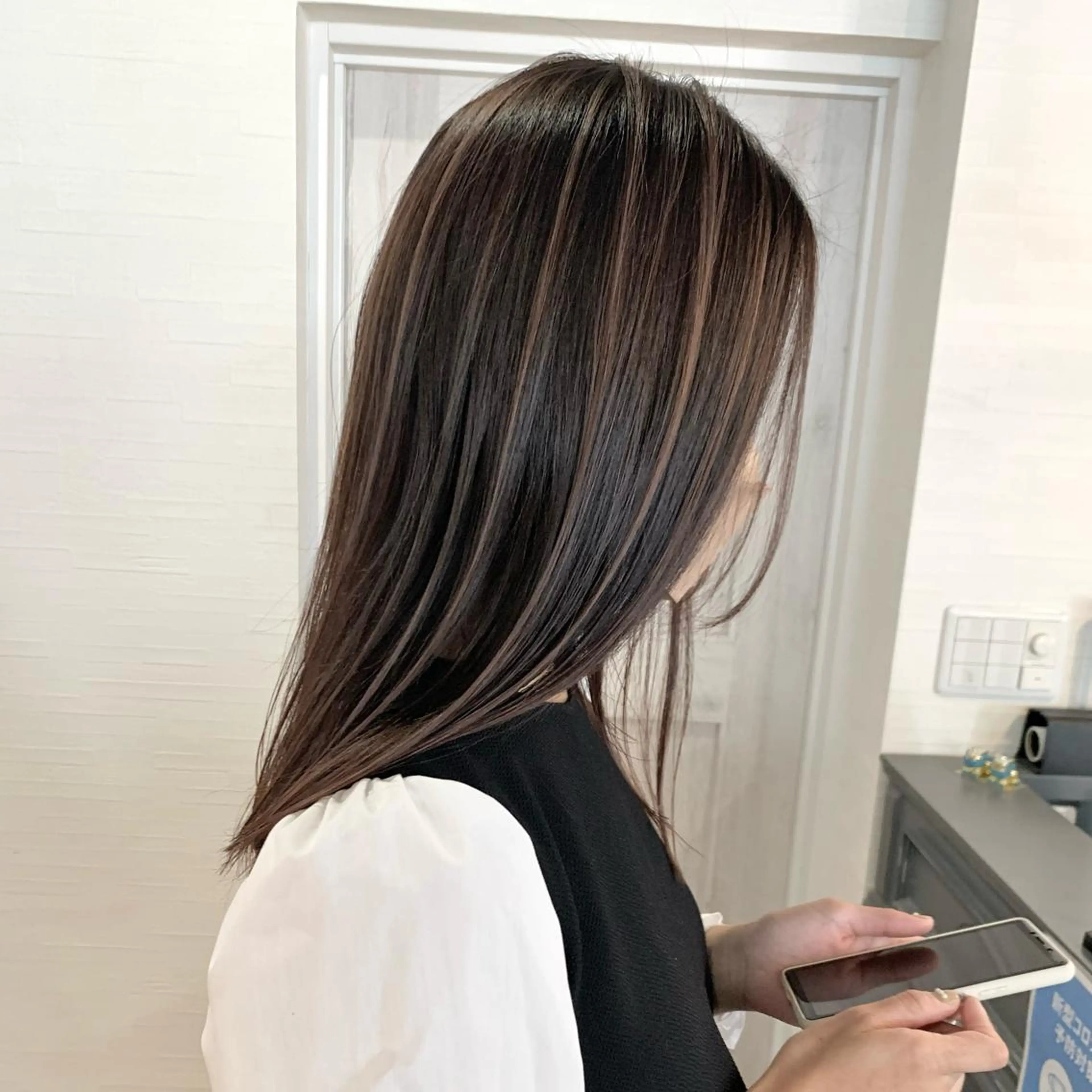 ロング カラー umber royce所属・ムラヨシ ショータのヘアスタイル