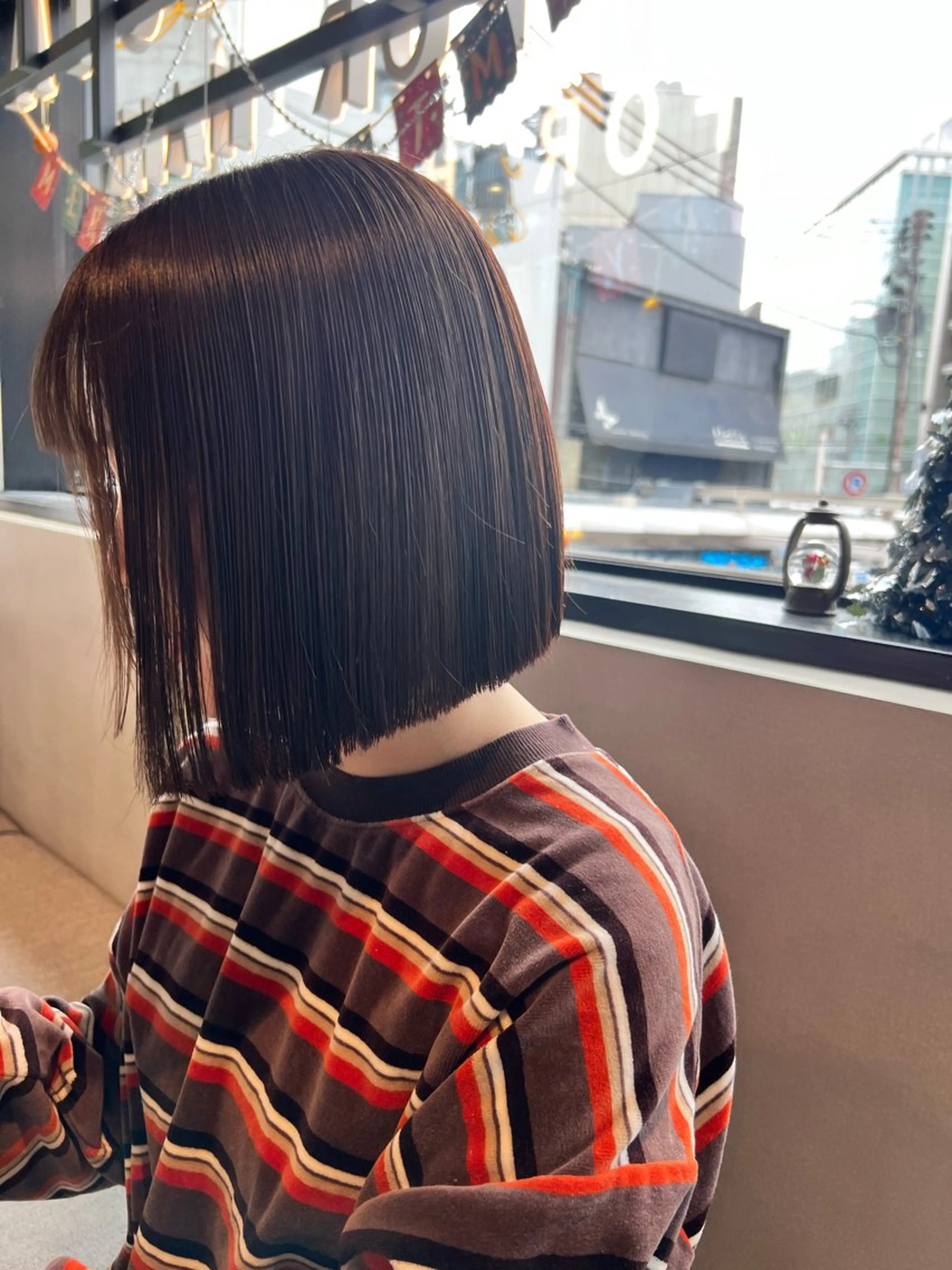 ショート カラー カット ヘアカラー トリートメント 🌐👽フクイ キララ🌎💎のヘアスタイル