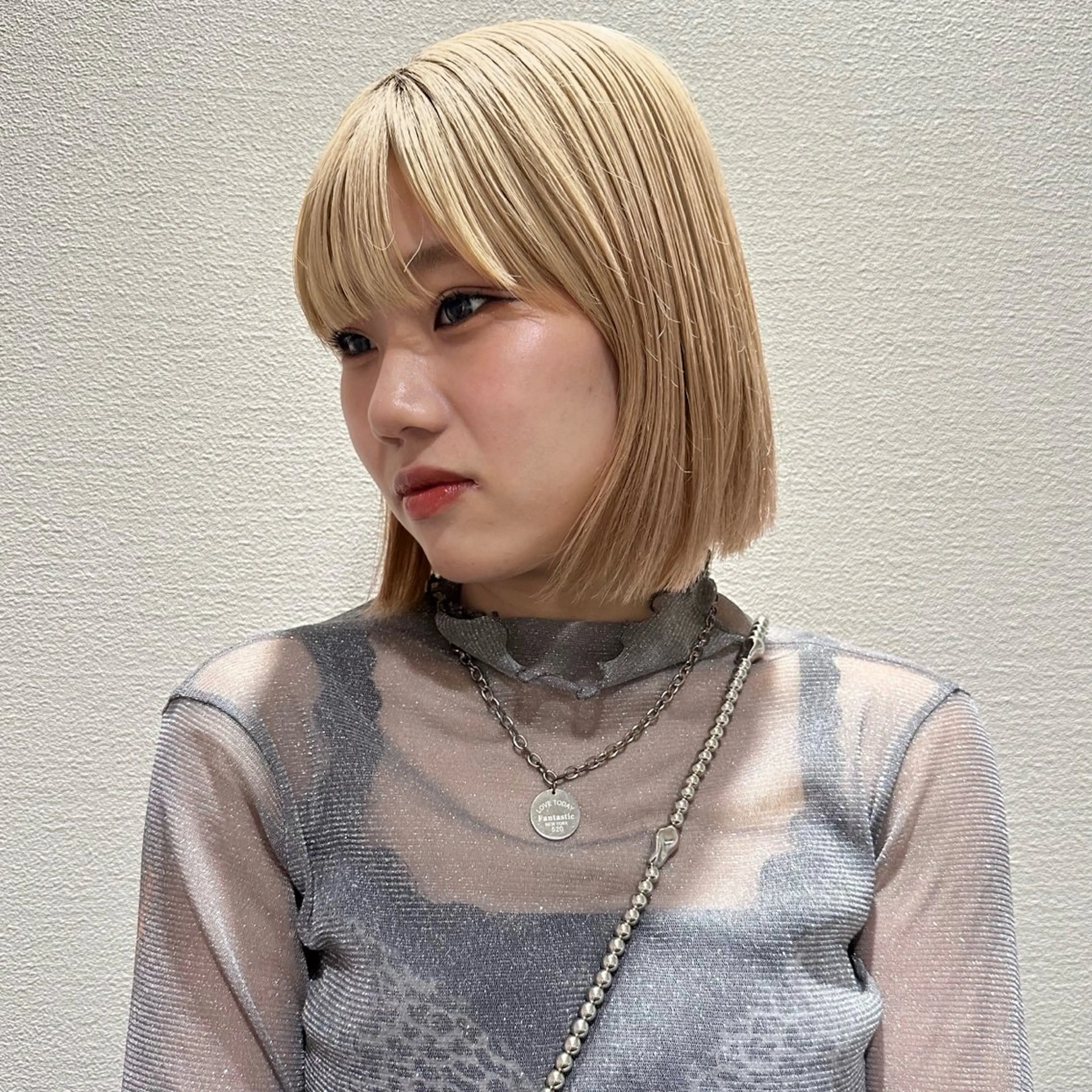 ミディアム カラー カット ヘアカラー トリートメント 柔らかいcolor ¦韓国¦🩰マユ🩰のヘアスタイル