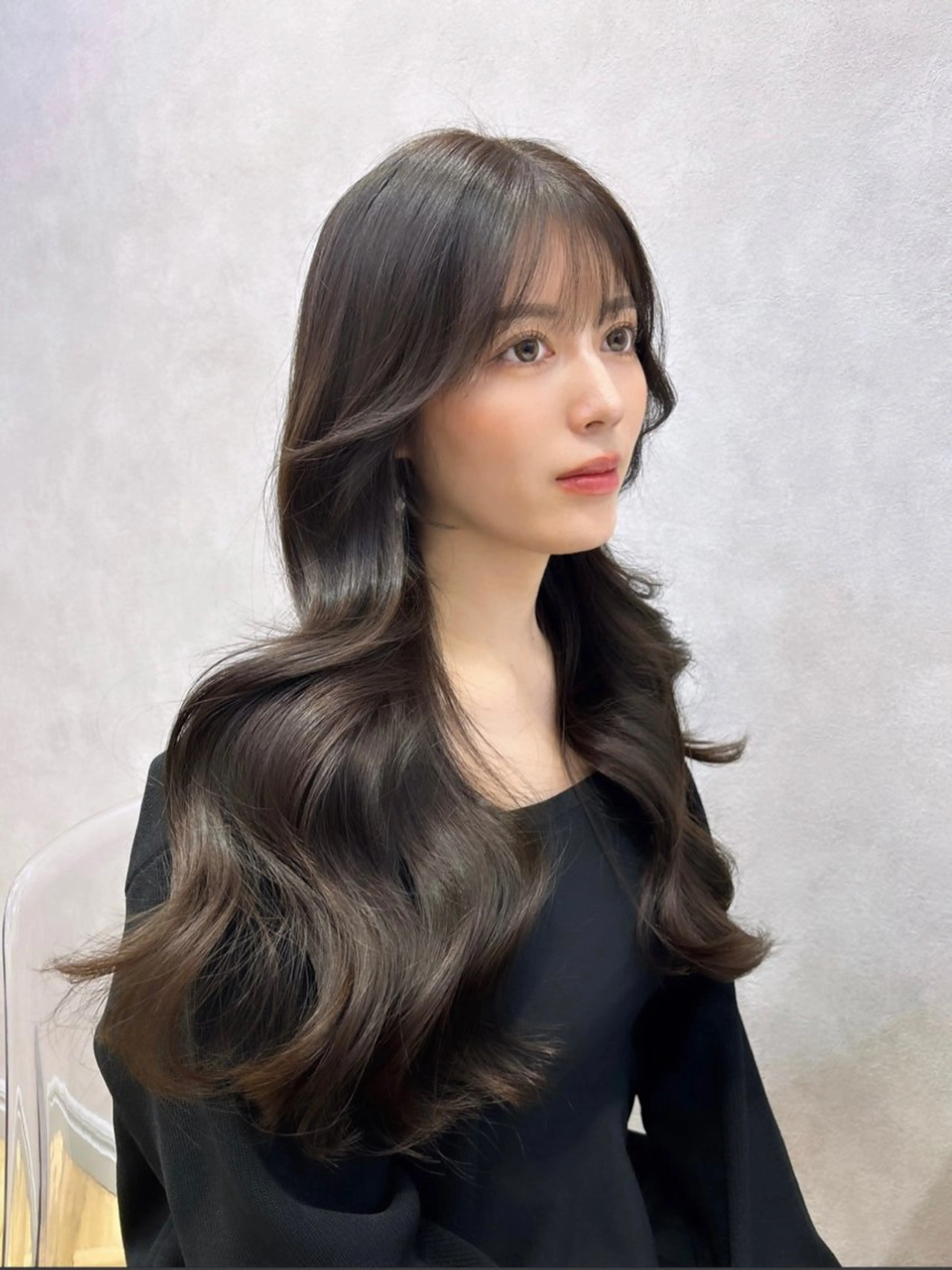 ロング カラー ヘアアレンジ アッシュ ベージュカラー 透明感カラー 顔周りカット ヨシンモリ 🩷韓国ヘア/レイヤ ー🩷Maikaのヘアスタイル