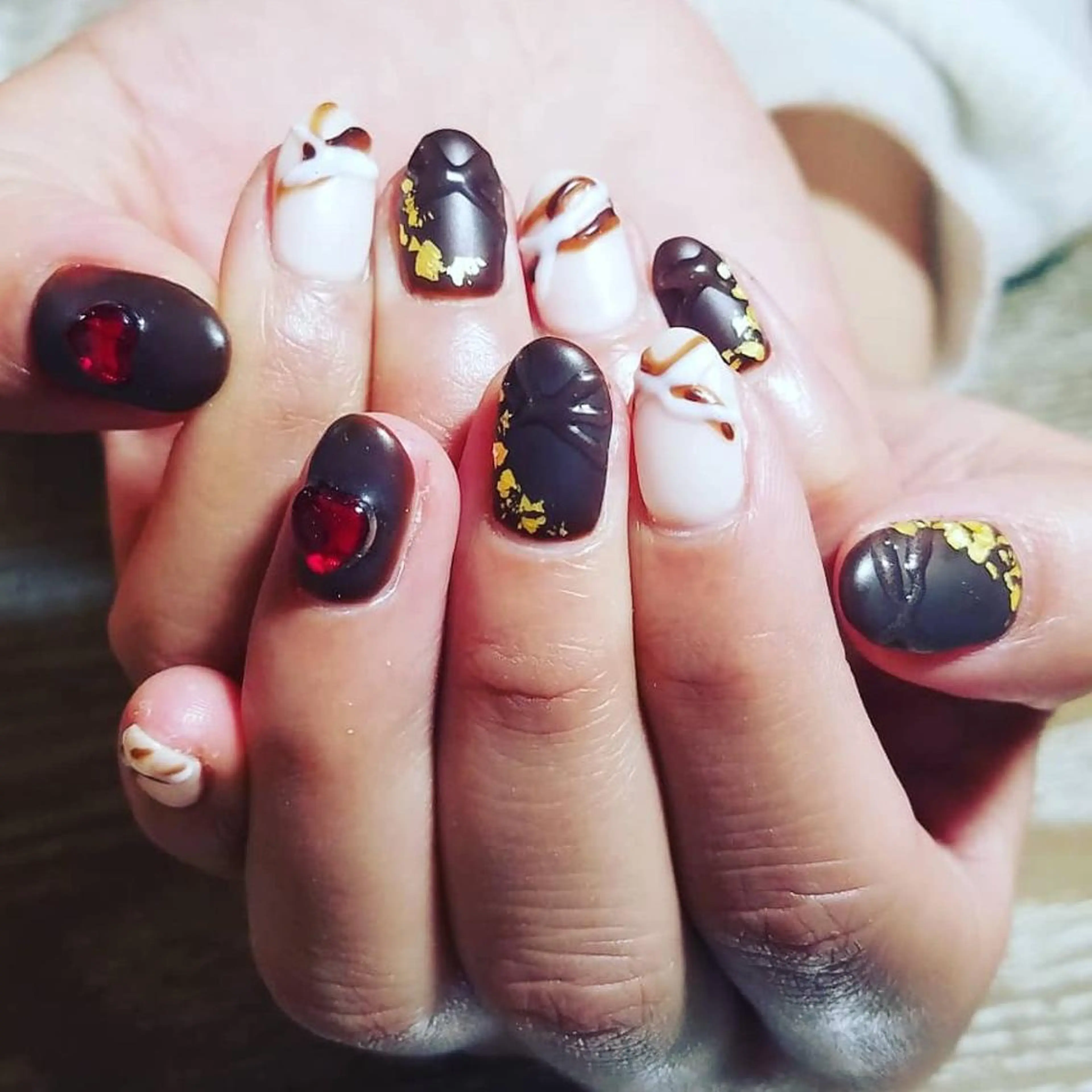 ネイル バレンタイン ハンドネイル JuniNail韓国 ネイリストsuのネイルデザイン