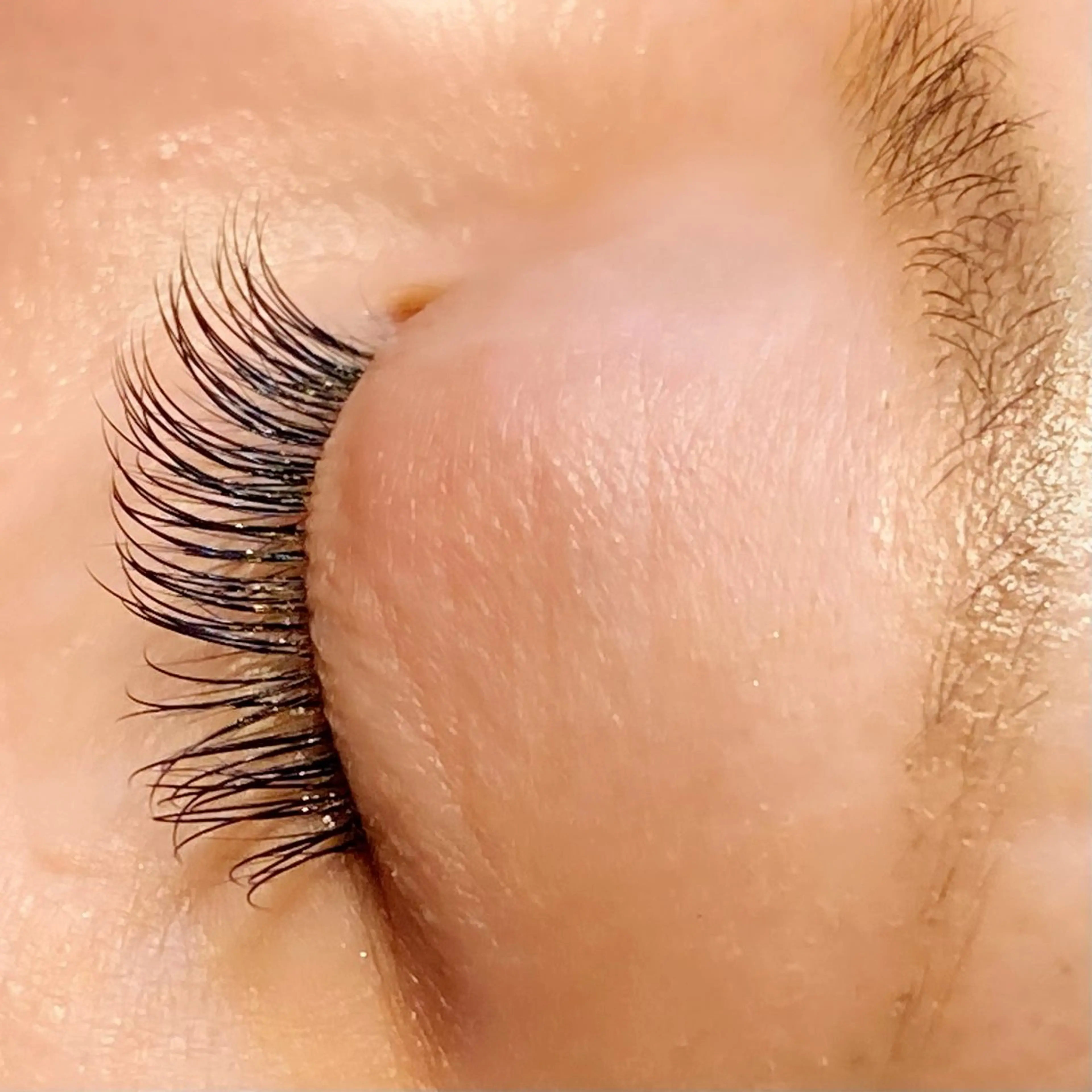 フラットラッシュ140本まで❤️の写真