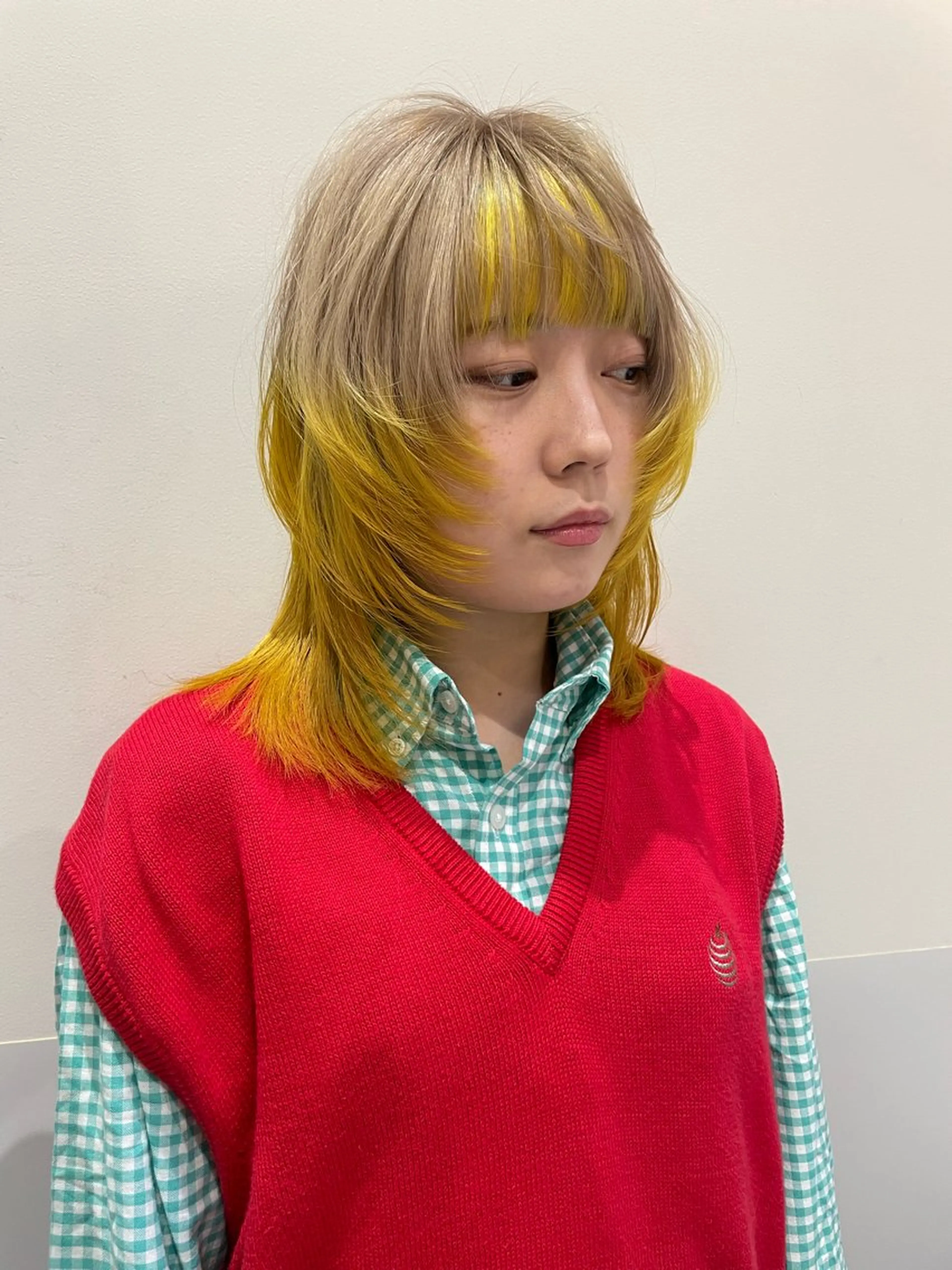 ミディアム カラー カット ヘアカラー トリートメント SALOWIN所属・ブリーチ🧹 ボブ✨レイヤーのヘアスタイル
