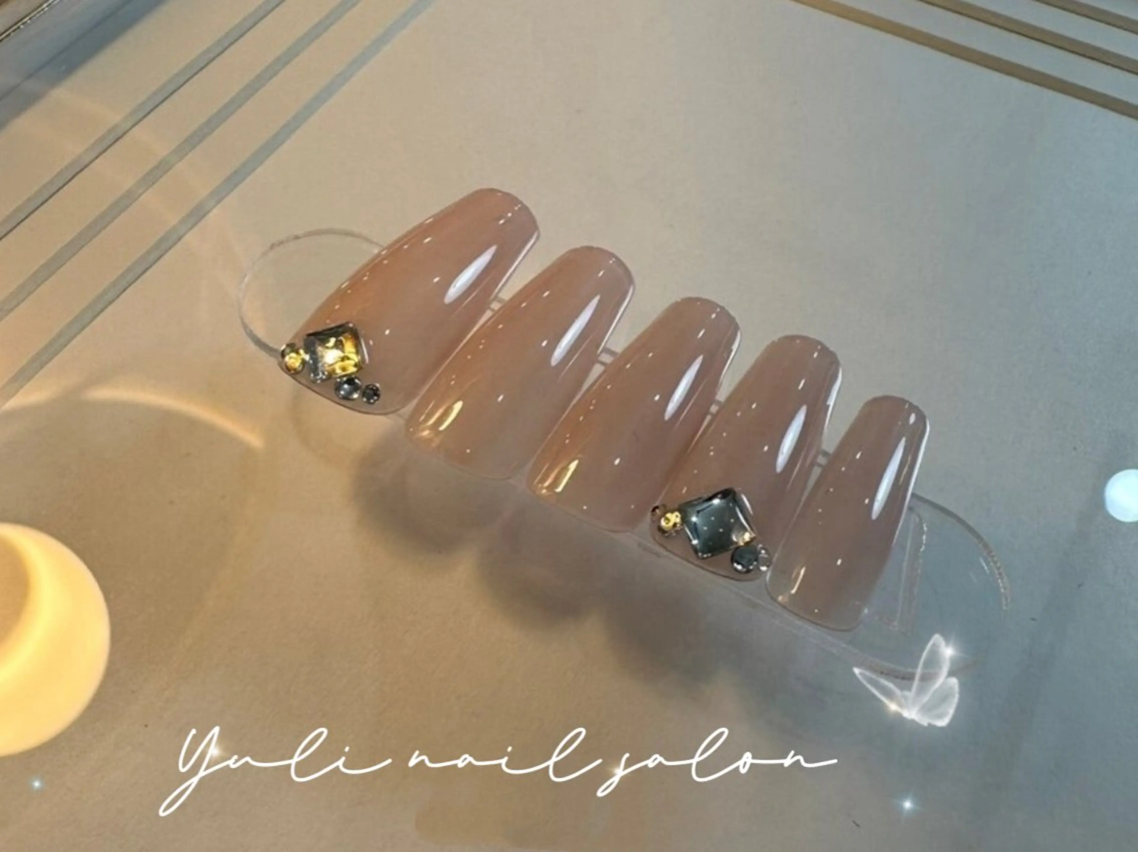 ネイル ハンドネイル 🎀YULI_ Nail 🎀新宿店のネイルデザイン