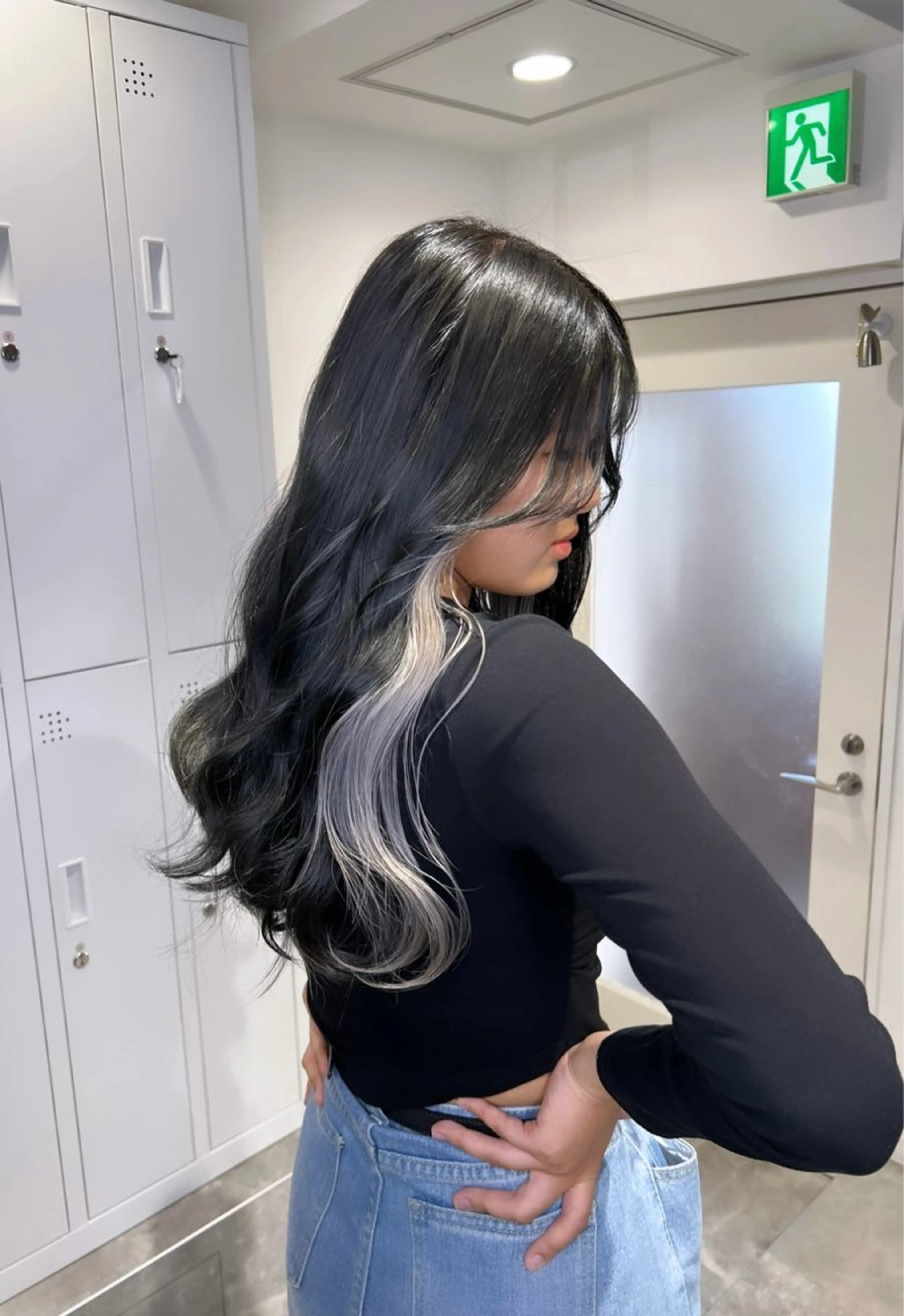 カラー ブリーチ ケアブリーチ インナーカラー TOMONA👑 GiseL梅田店のヘアスタイル