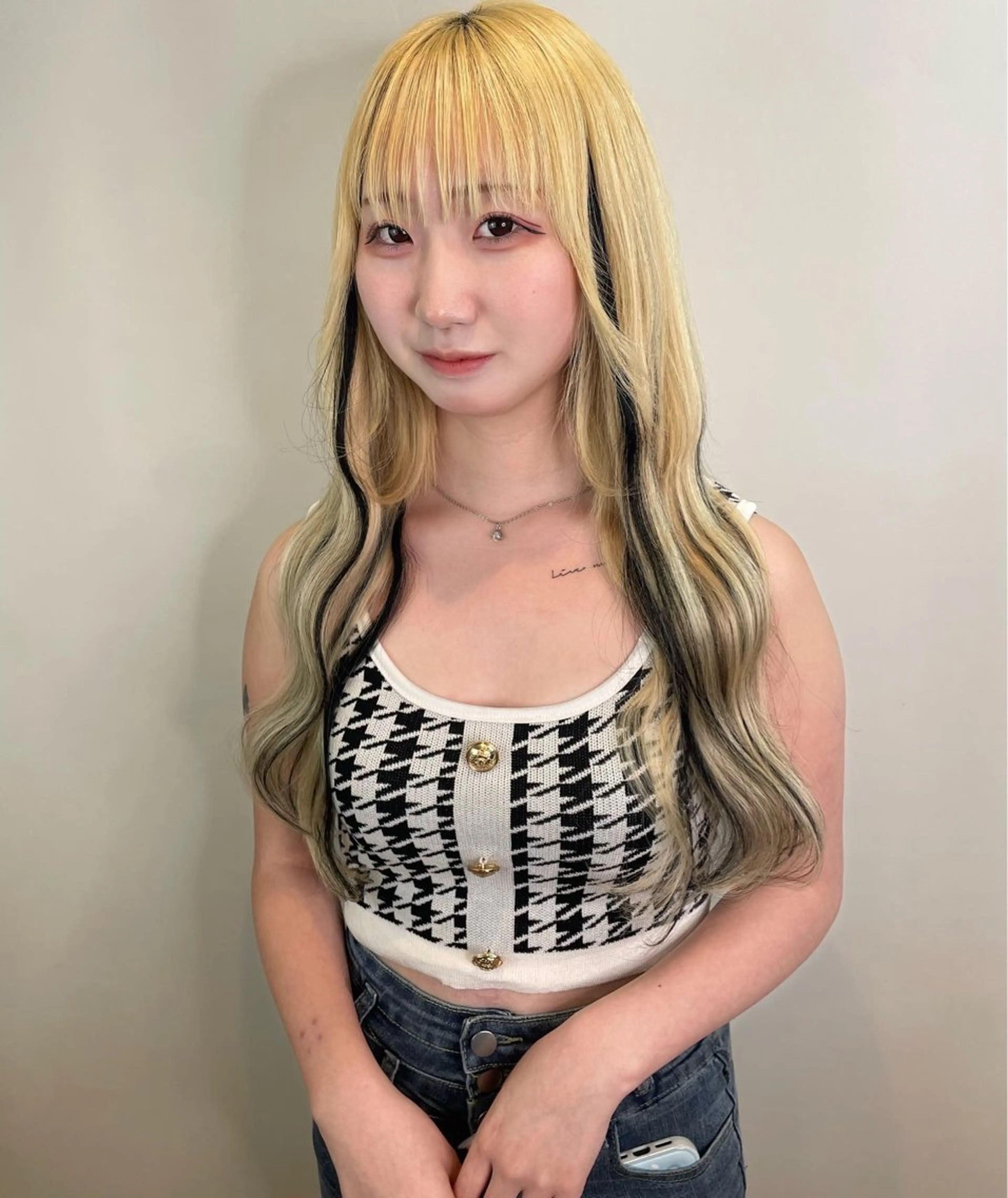 ロング ロング R by NINA かずなのヘアスタイル