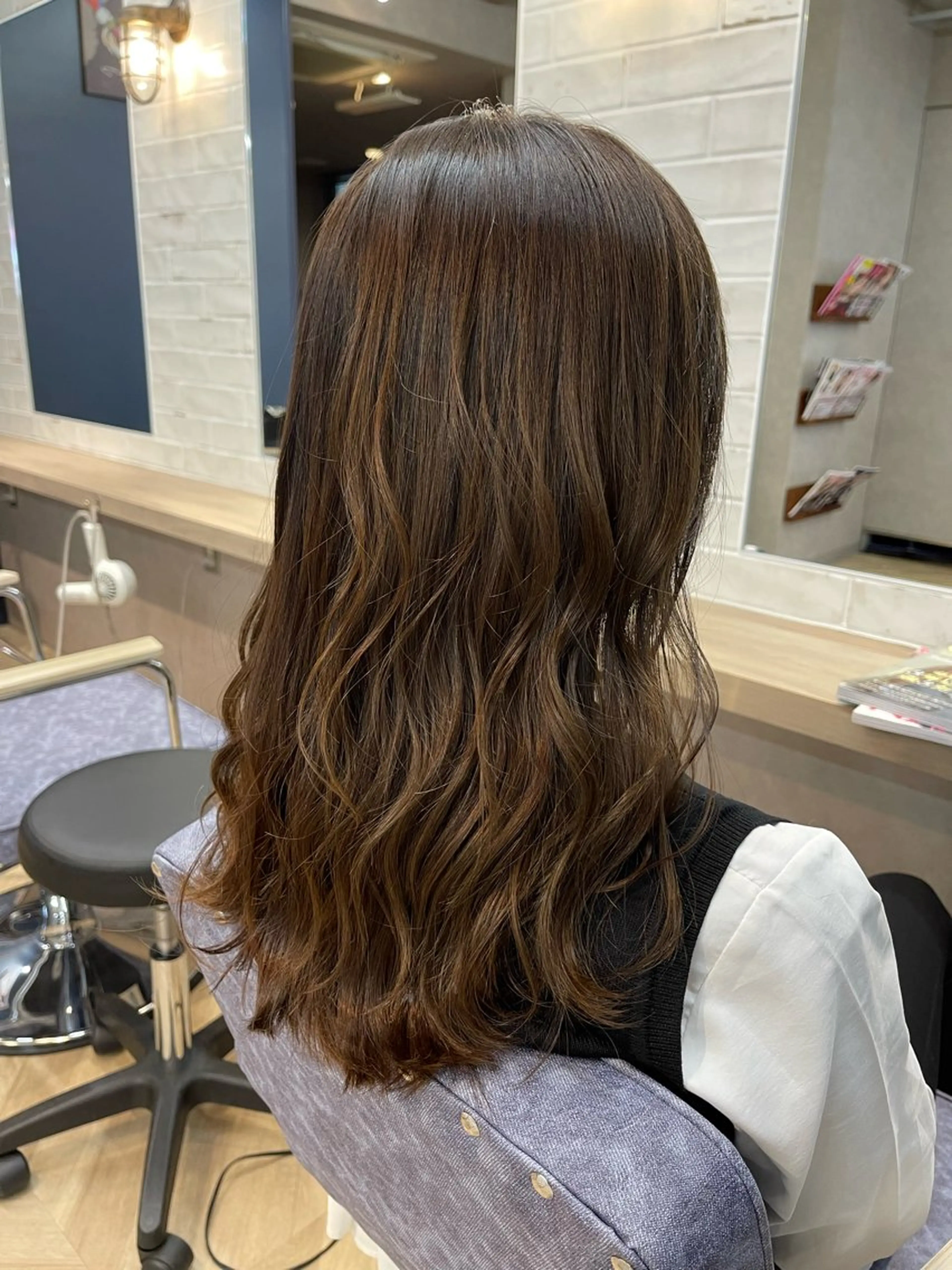 セミロング パーマ GOAT hair SHOKOのヘアスタイル