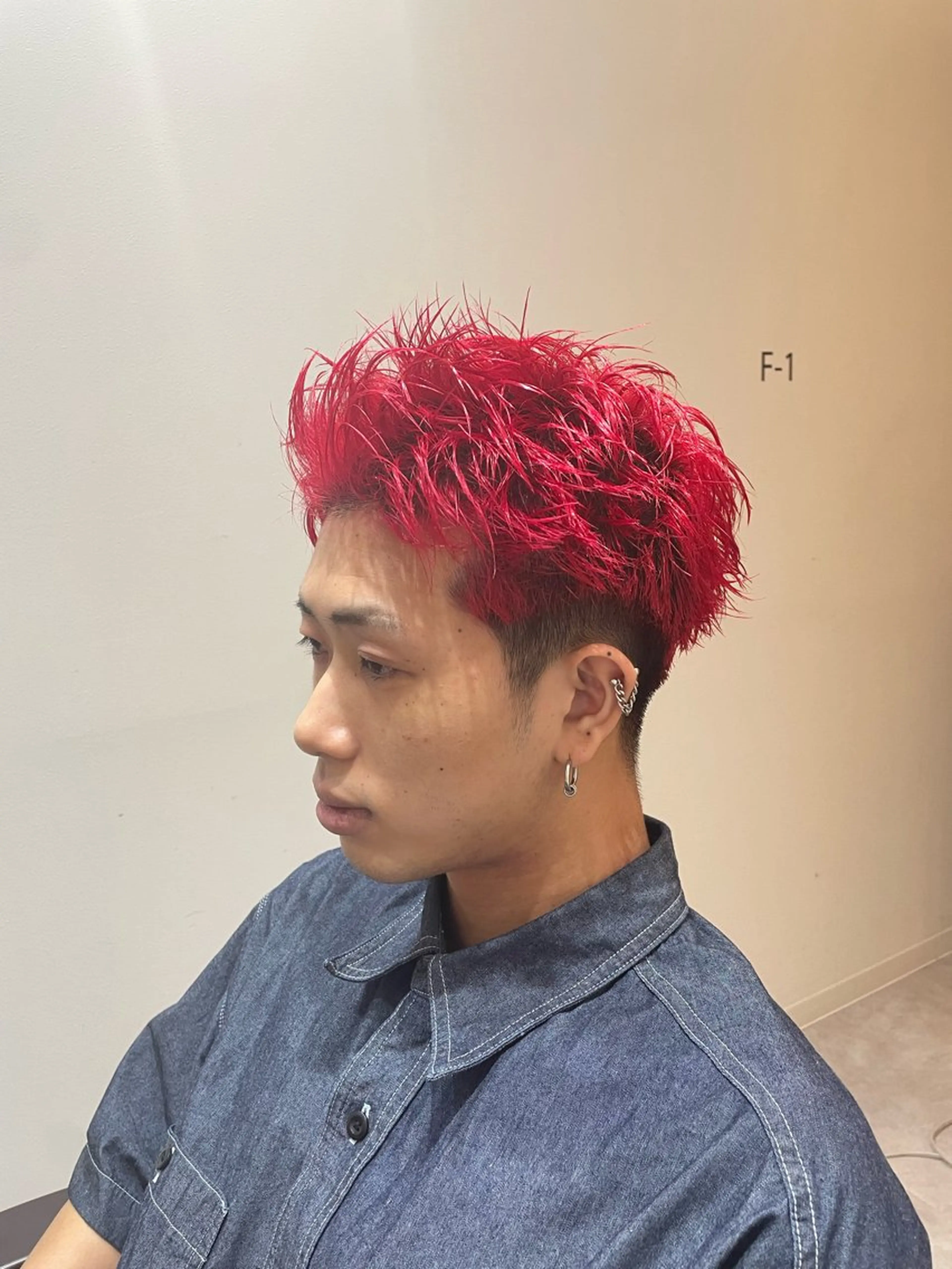 ショート カラー メンズ メンズブリーチ スパイキーショート ブリーチ レッドカラー ショートヘア メンズ特化 /KAKERUのヘアスタイル