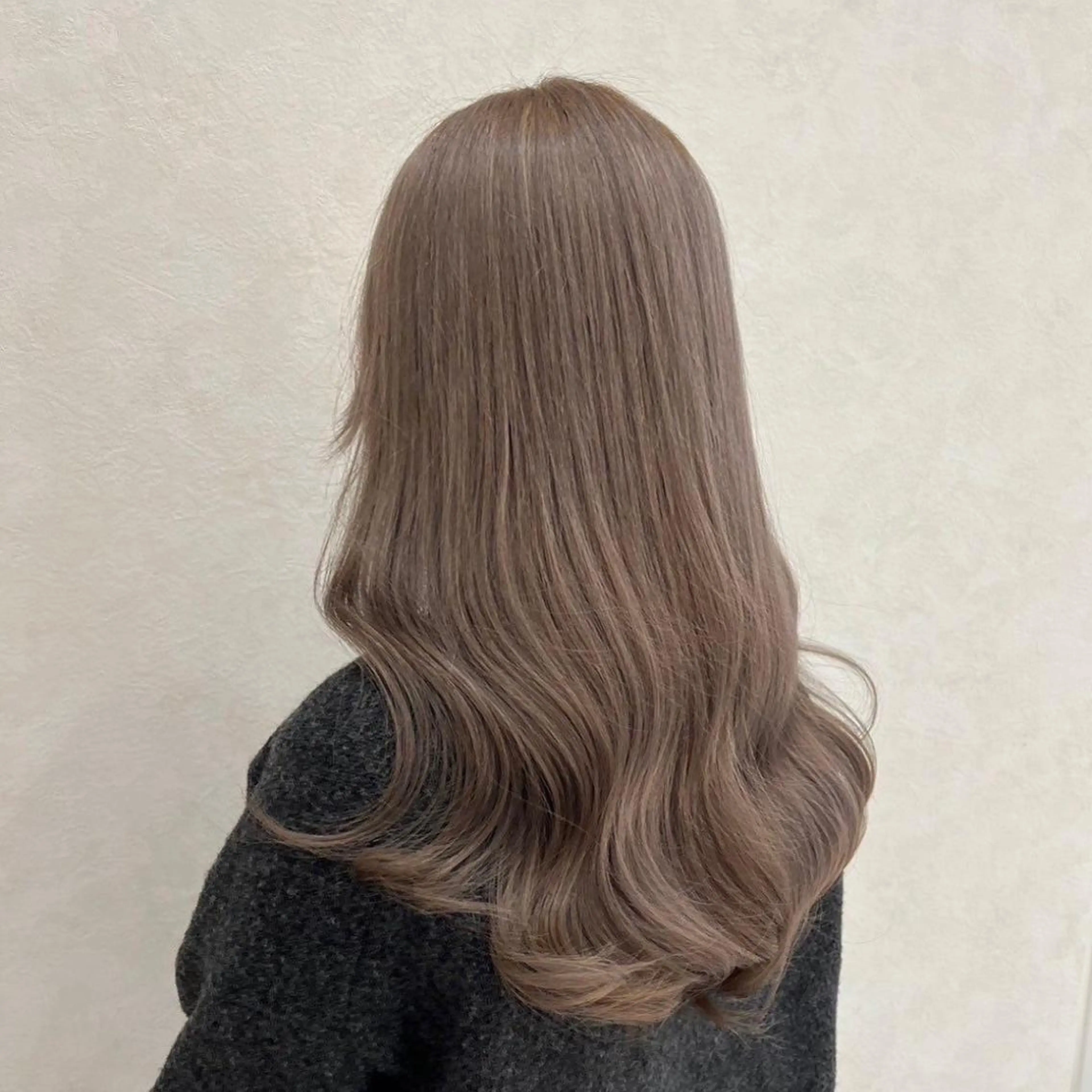 ロング 毛流れパーマ&縮毛 ⚔️夢生志(ゆうし)のヘアスタイル