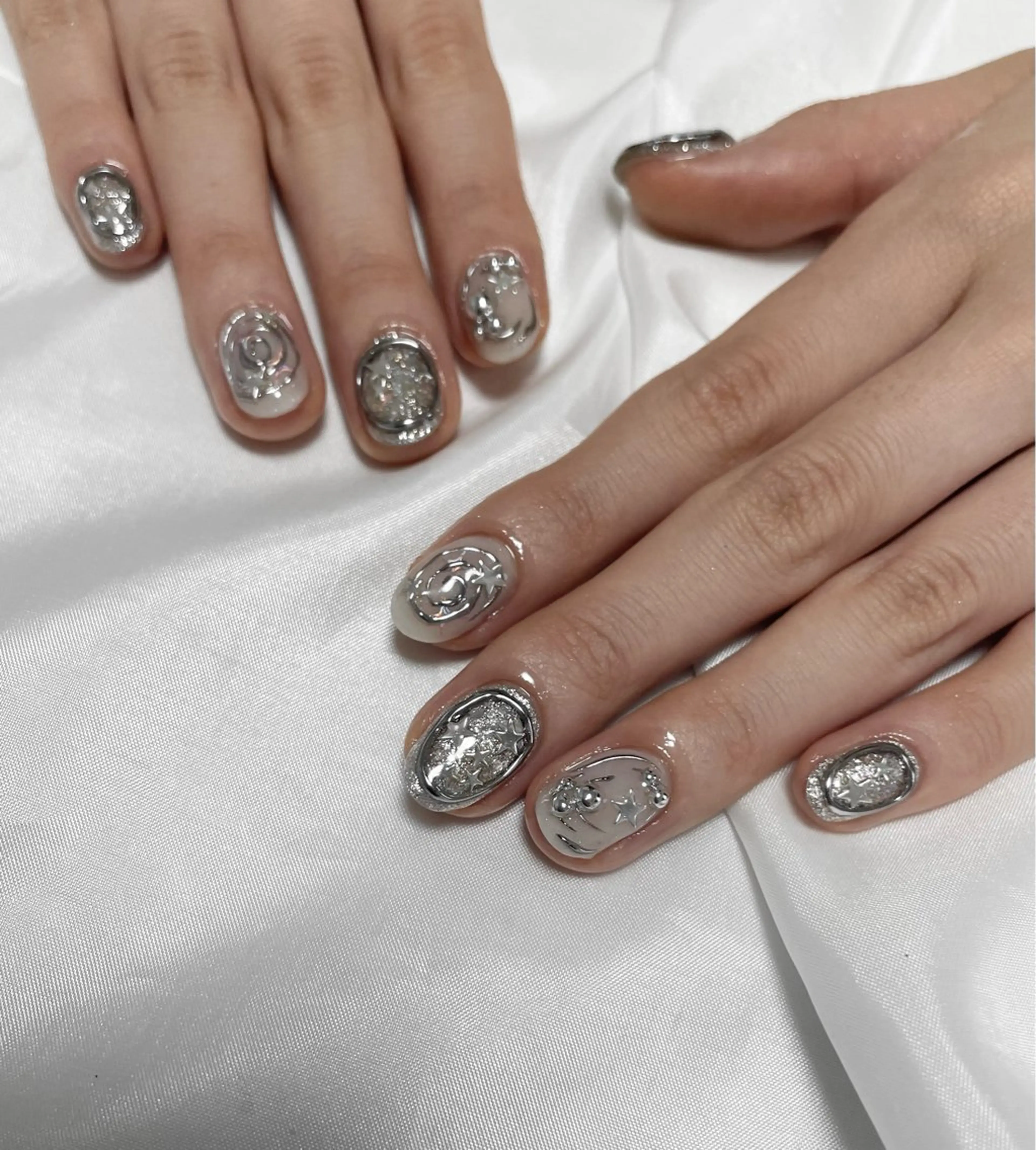 ショート Nailsalon プチ　ラジェムのネイルデザイン