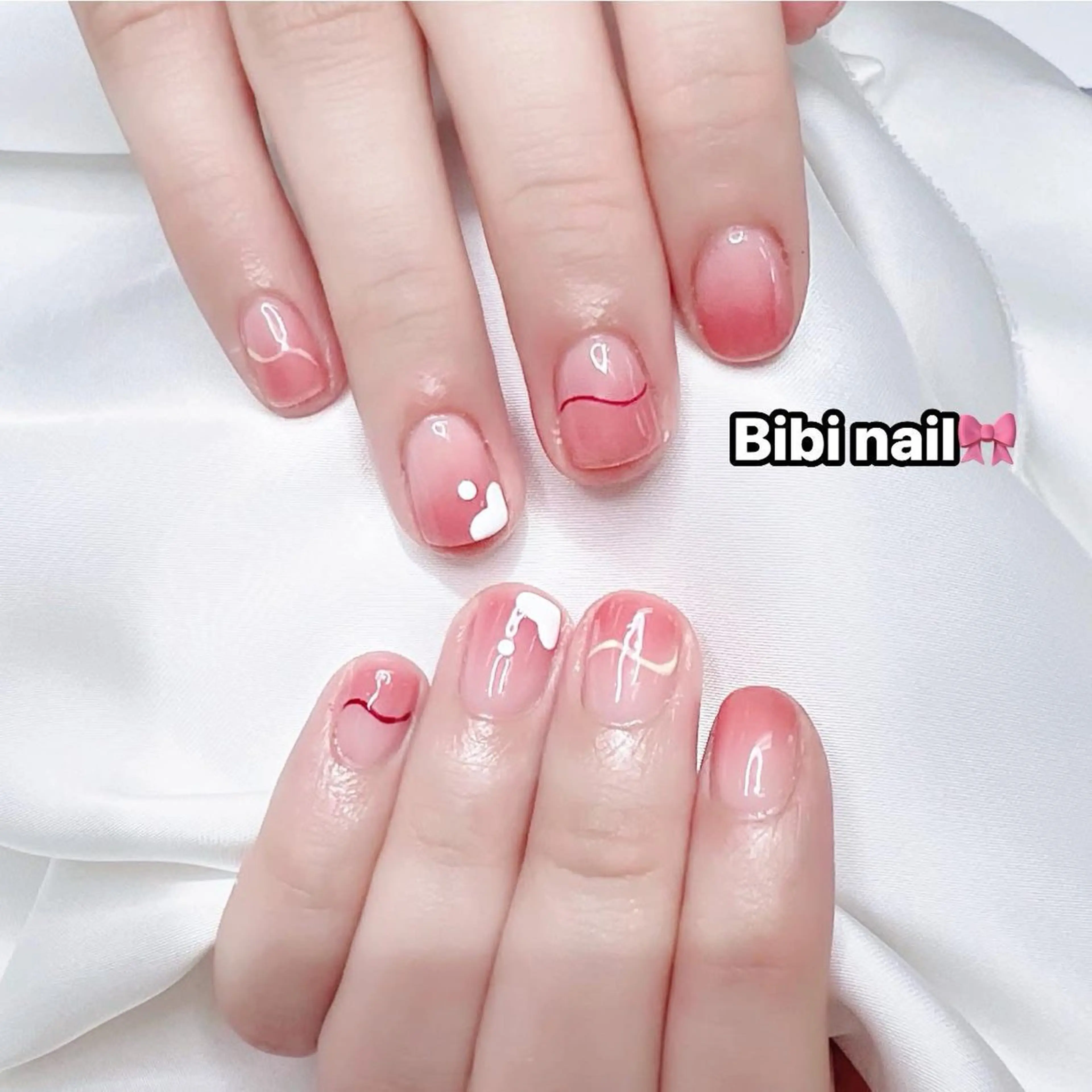 ショート ハンドネイル Bibi beauty spa Osaka所属・Chann Channのネイルデザイン