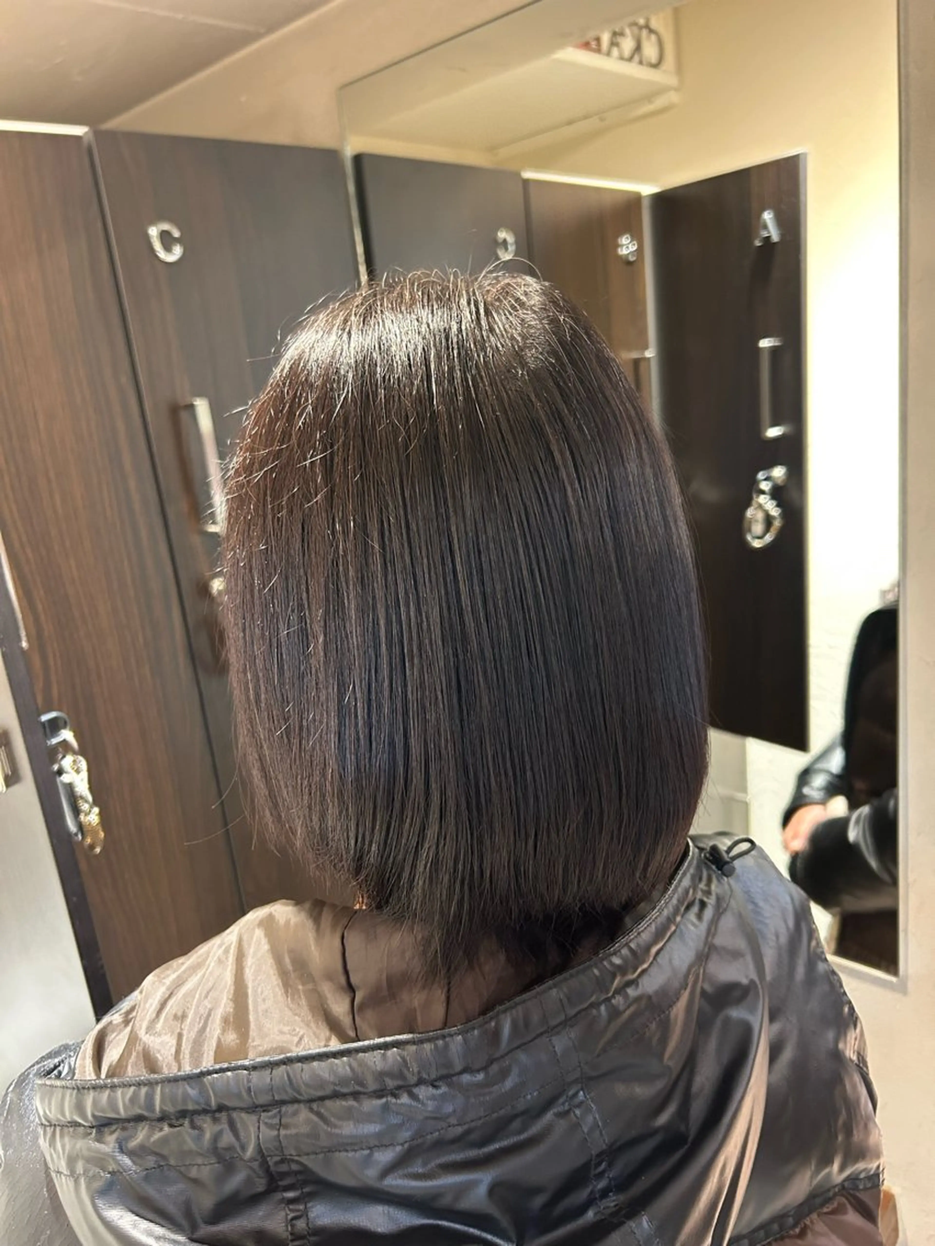 ショート 縮毛矯正 暖色カラー🍒🌷 hitomiのヘアスタイル