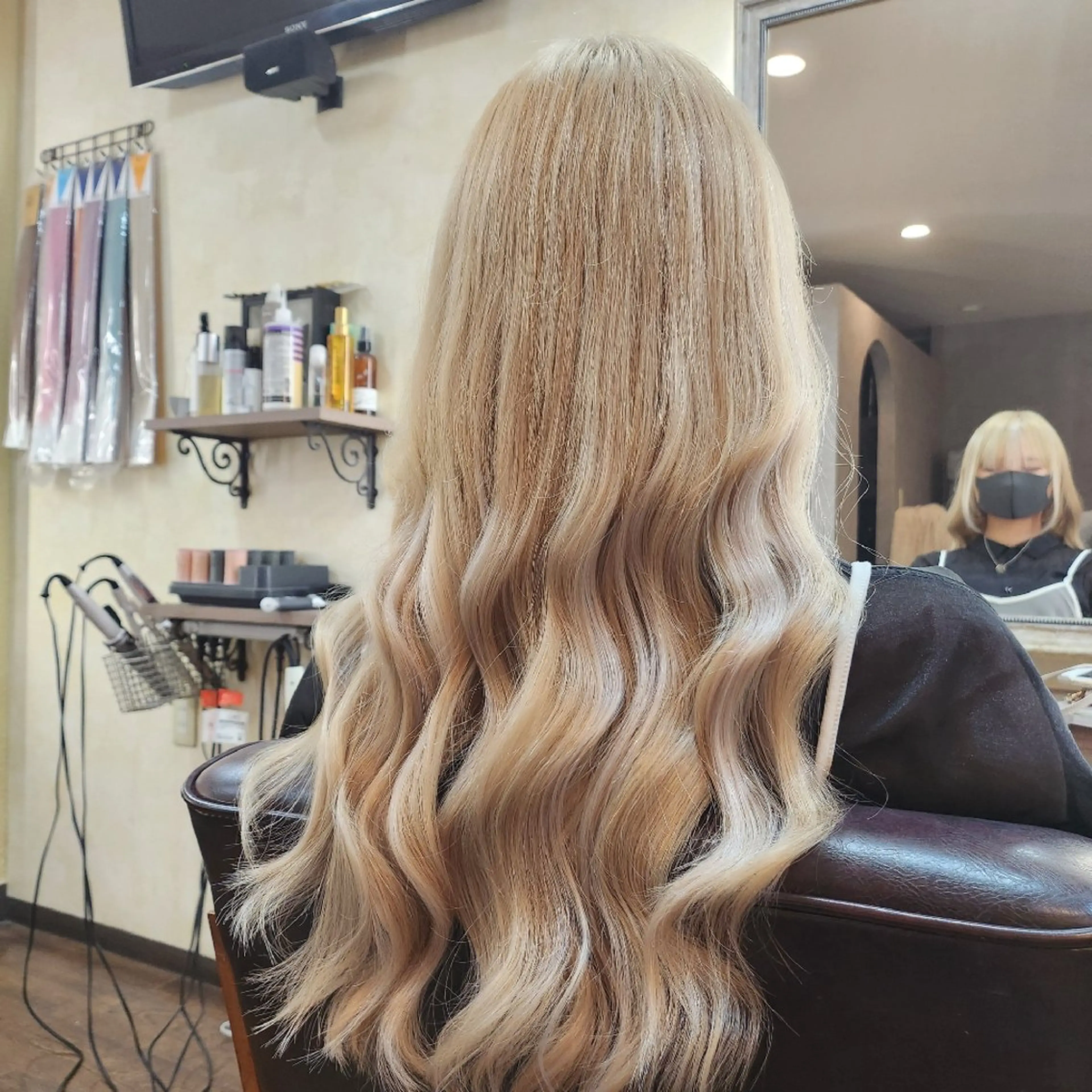 ロング ヘアアレンジ シールエクステ エクステ カット エクステ 田井中 悠紀のヘアスタイル