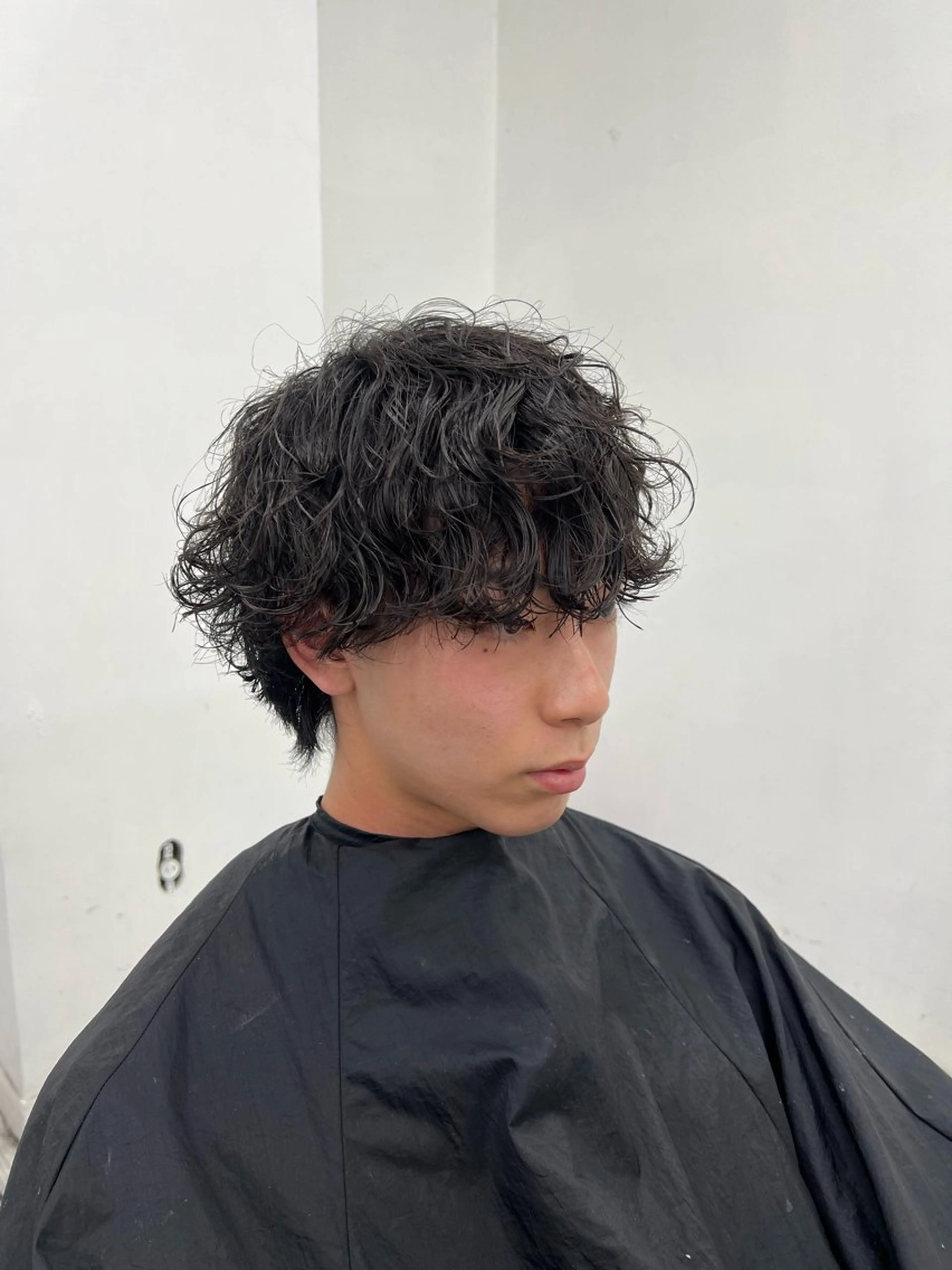 メンズ 波巻きパーマ メンズウルフカット ウルフカット 柏メンズパーマ特化 蛯谷  晃裕のヘアスタイル