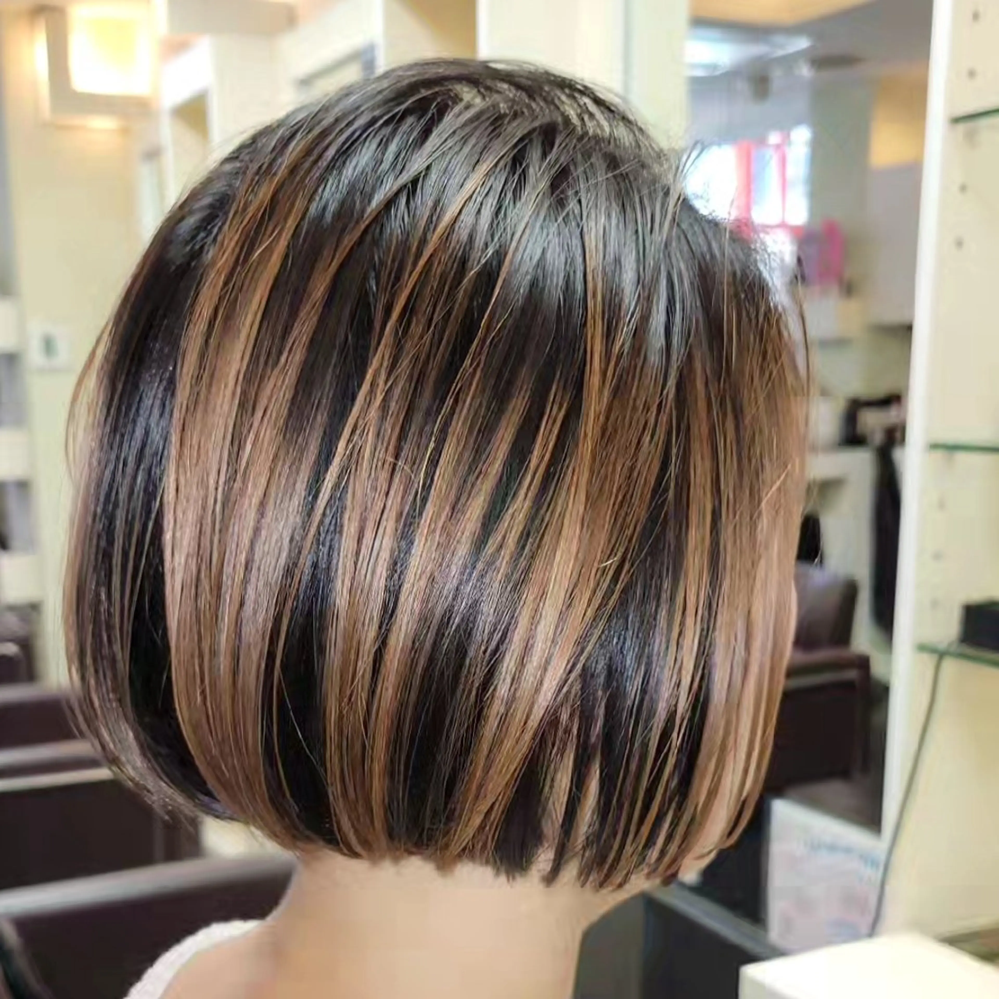 ショート カラー ボブ カット ヘアカラー 遠藤 史秋のヘアスタイル