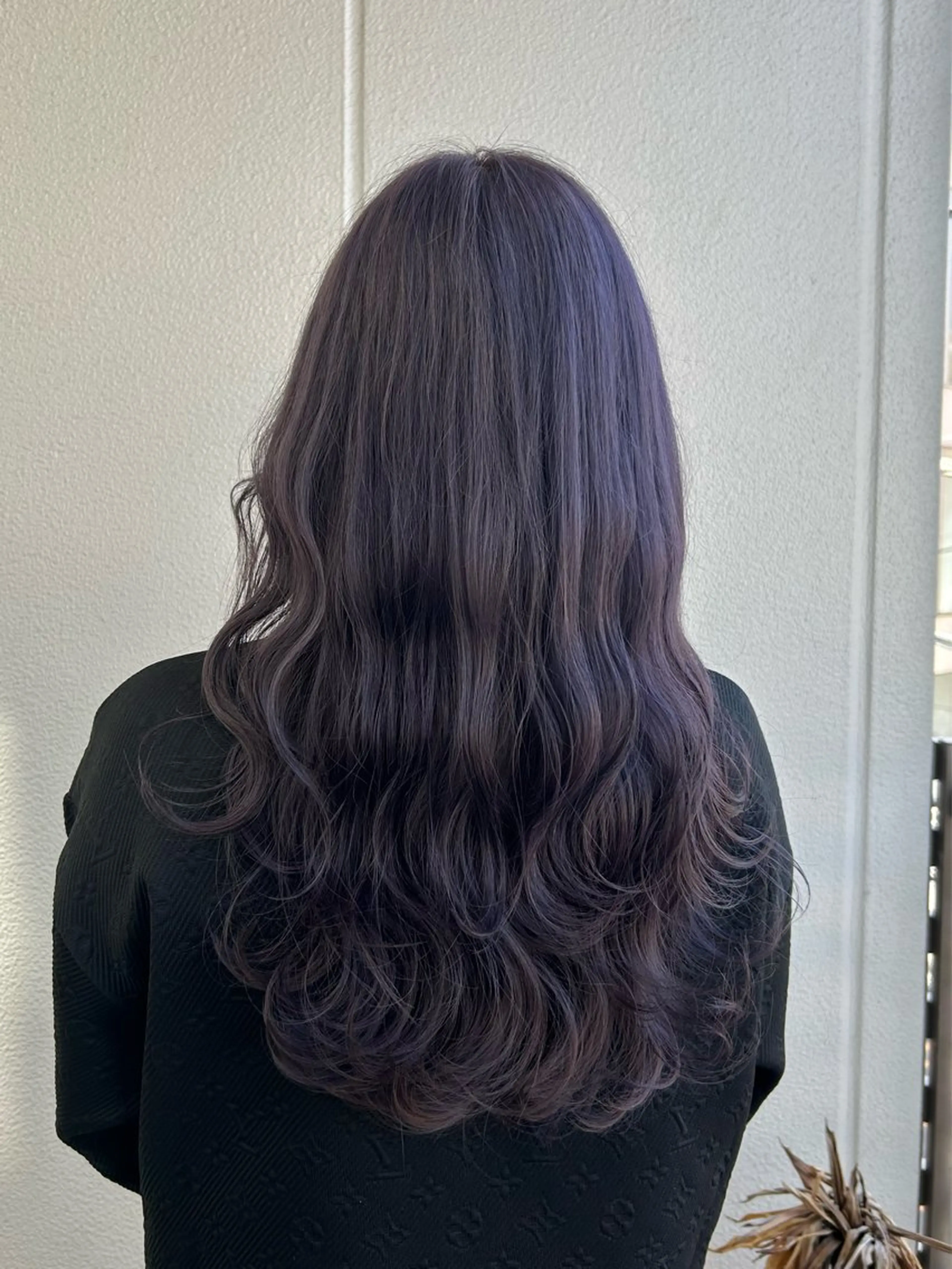 ロング カラー ラベンダーカラー ラベンダーグレー 🍑韓国艶髪🇰🇷 店長【桑原ユキネ】のヘアスタイル
