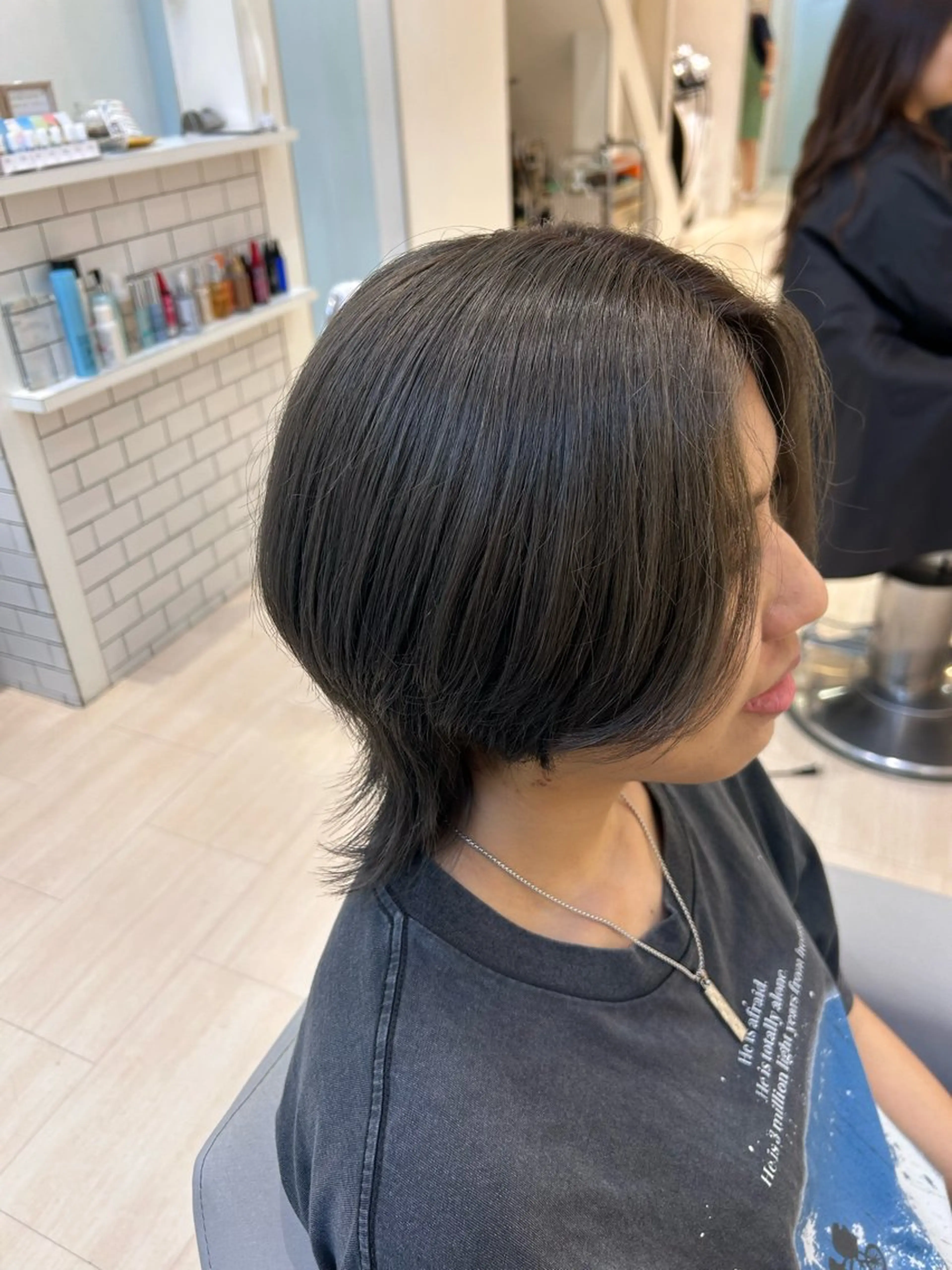 ショート ヘアカラー 堀 日次のヘアスタイル