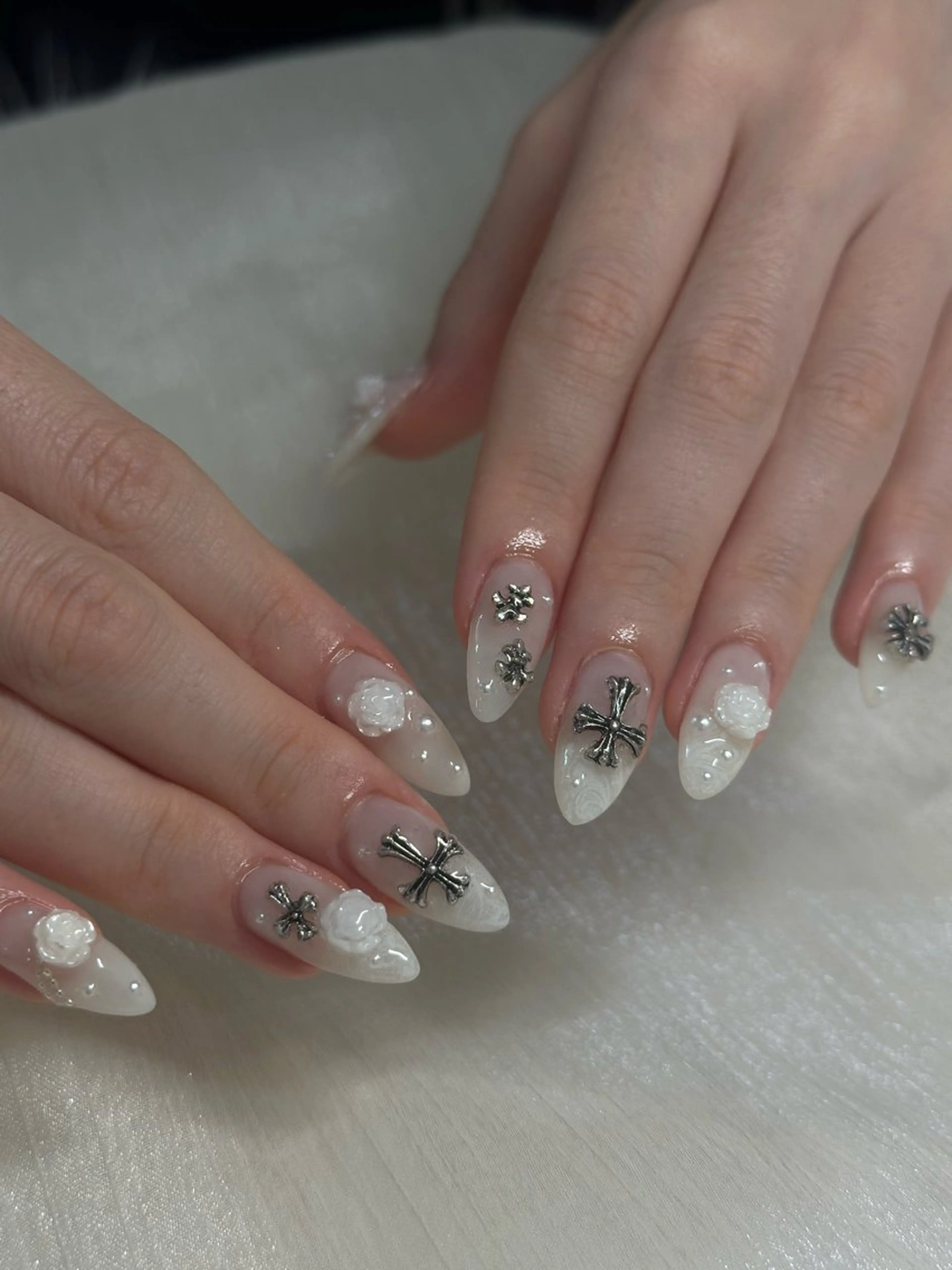 ネイル ハンドネイル mis uzuのネイルデザイン