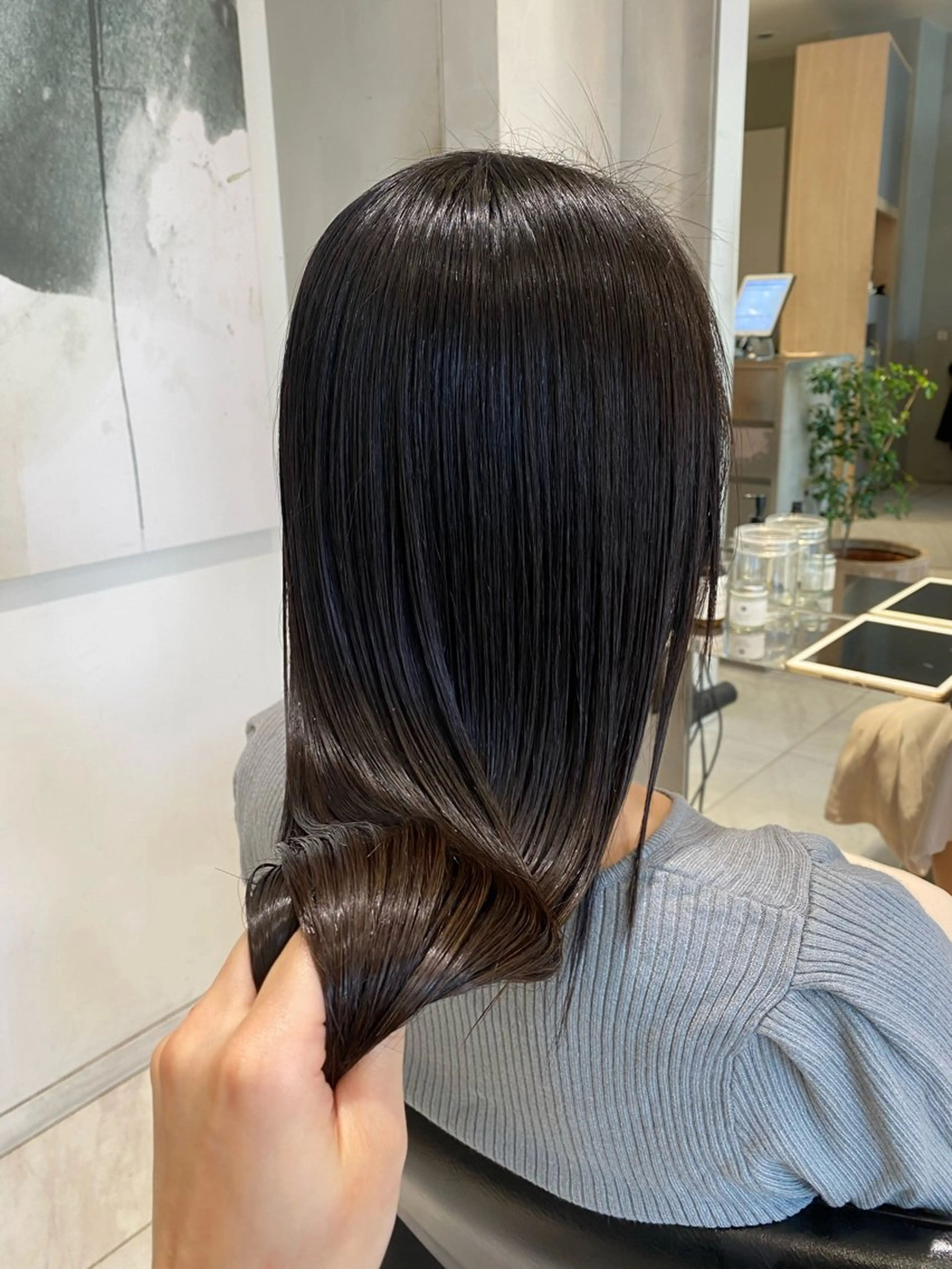 ロング カラー ヘアカラー トリートメント ヘッドスパ ヘアセット ロングカット 🦎Raitoのヘアスタイル