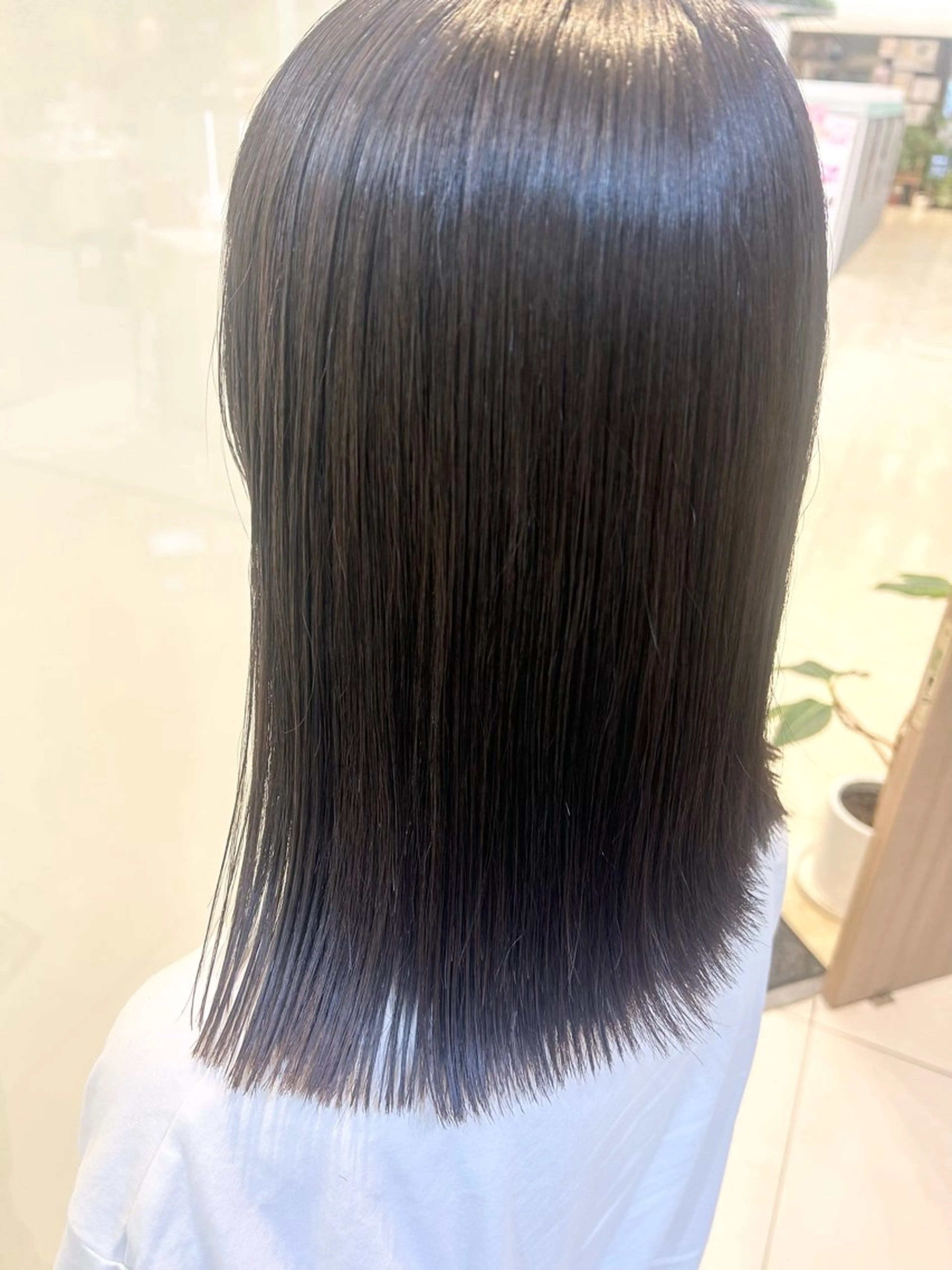 ミディアム カラー 艶質改善/縮毛矯正 ササキナツミのヘアスタイル