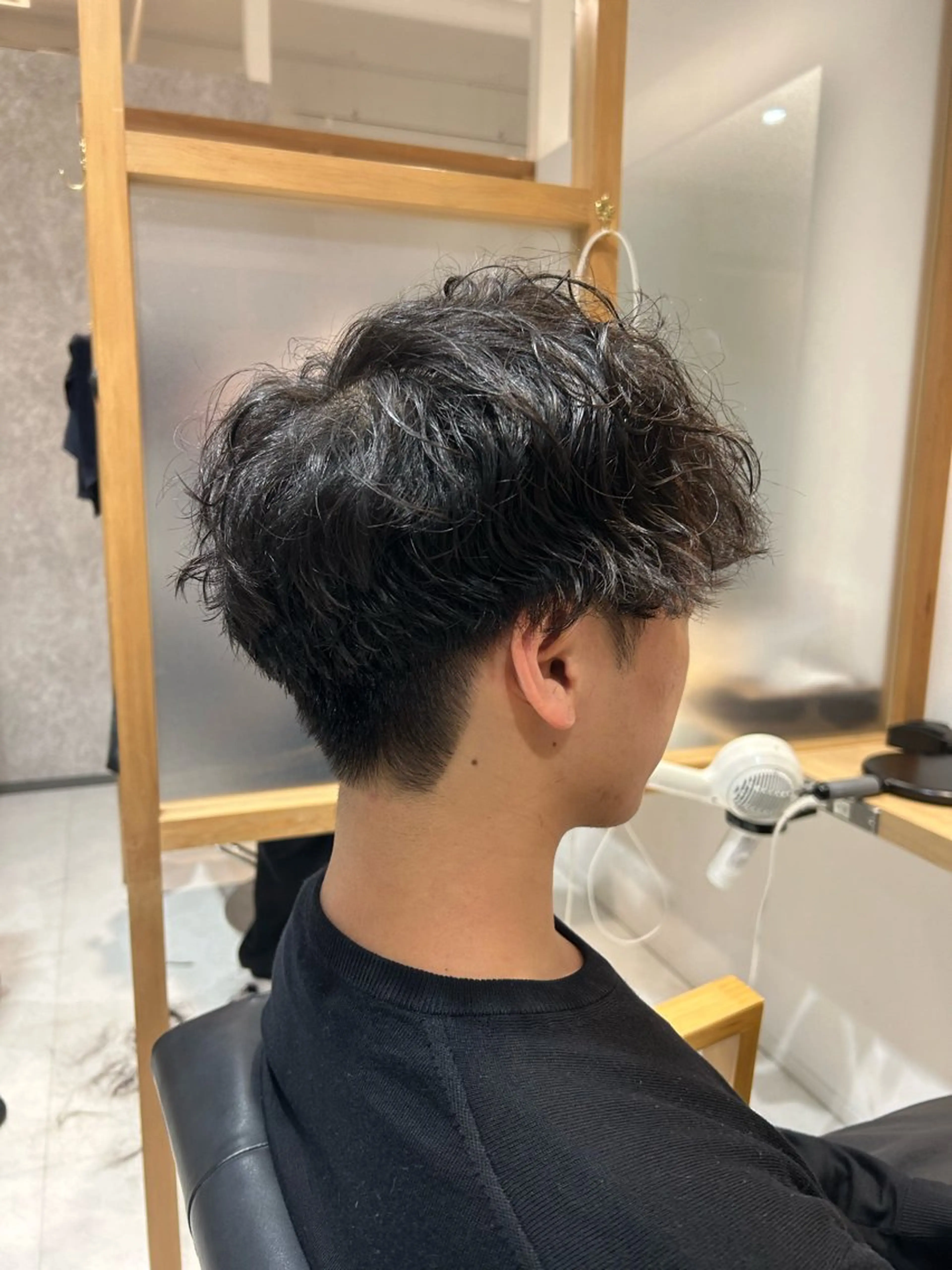 ショート パーマ メンズ カット パーマ 佐藤 嶺のヘアスタイル