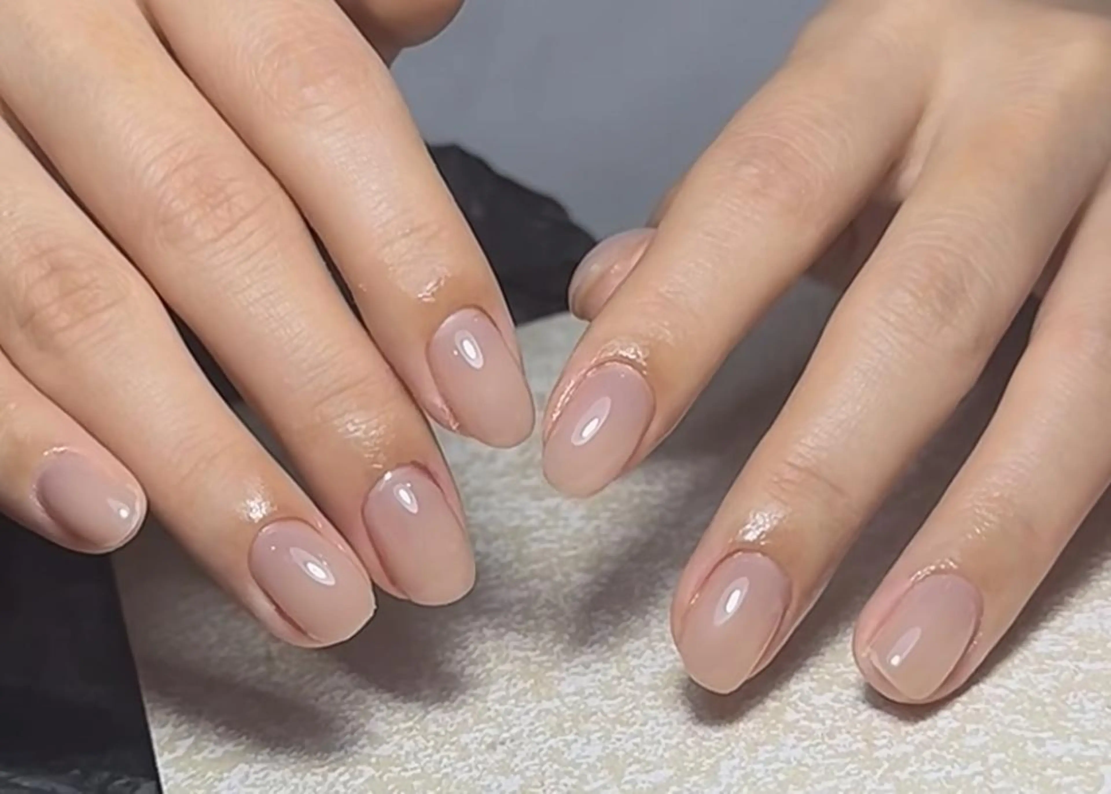 ネイル ハンドネイル 🎀 Ayaka_nailのネイルデザイン