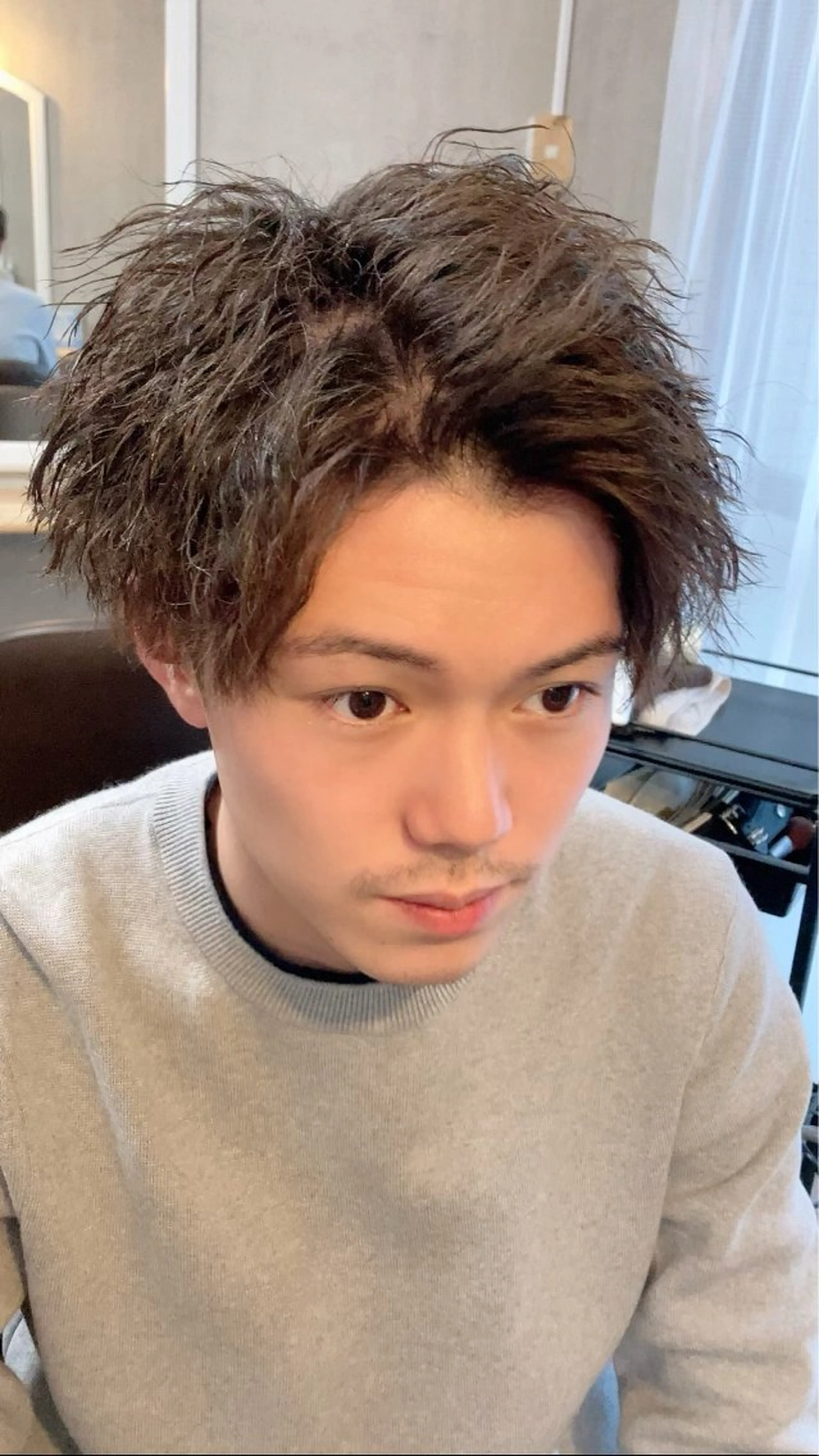 ショート メンズ メンズパーマ カット パーマ AUTHENTIC private mens hair salon所属・完全個室マンツーマン メンズサロン草野貴樹のヘアスタイル