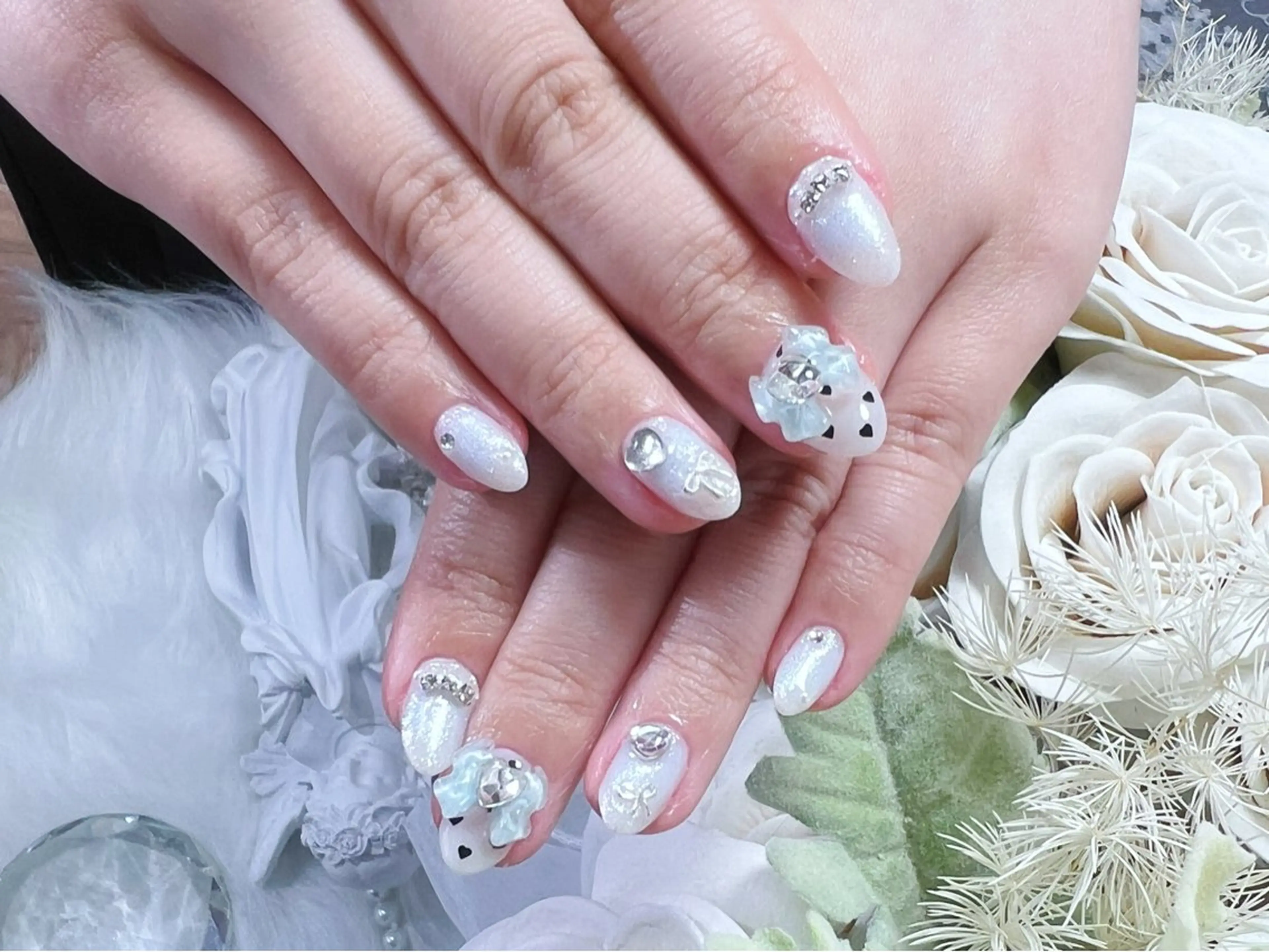 ネイル フレンチネイル ガーリー マグネットネイル 持ち込み スカルプネイル ハンドネイル Painty所属・Painty nailのネイルデザイン
