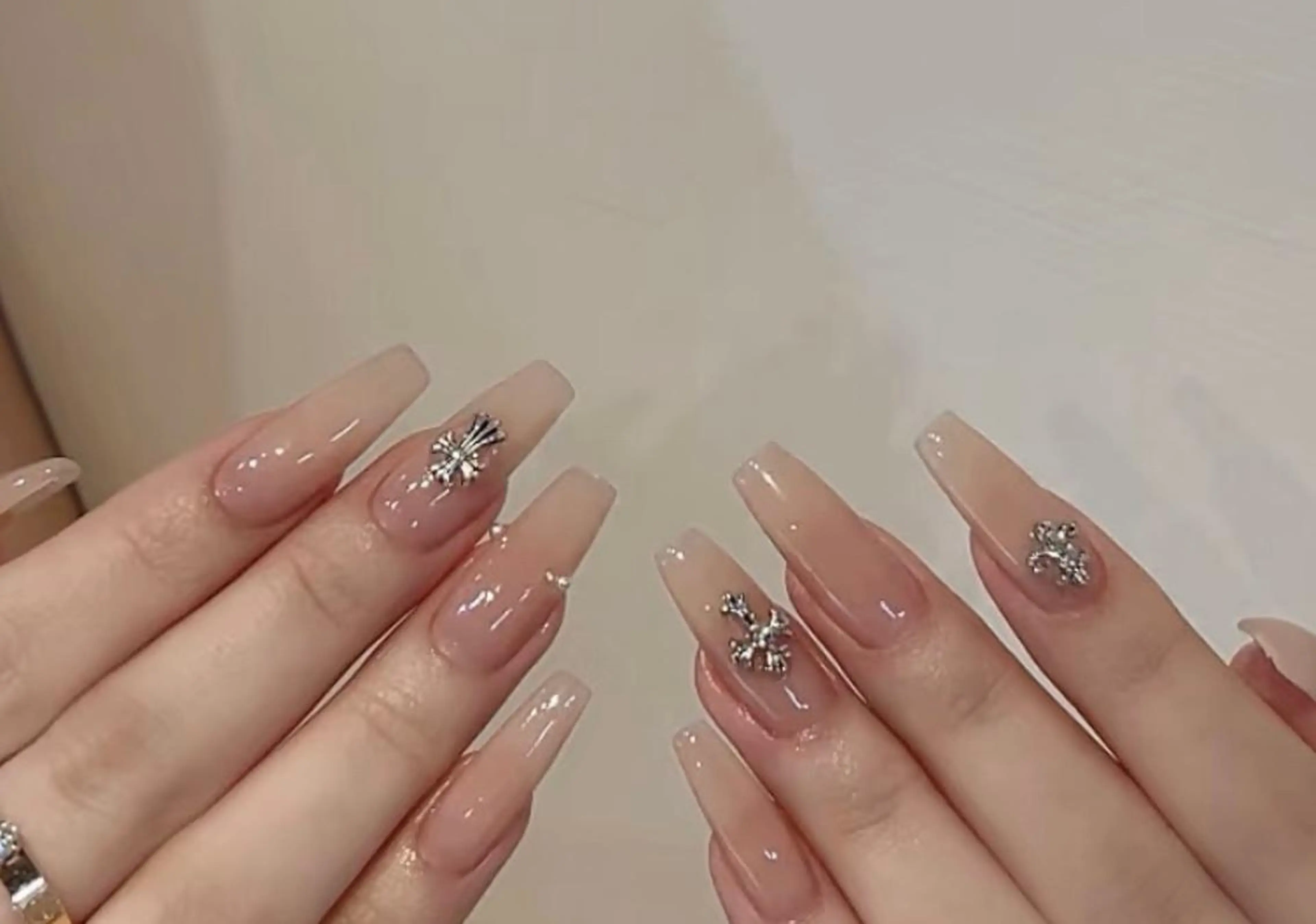 ネイル ハンドネイル 🎀 NaNa_nailのネイルデザイン