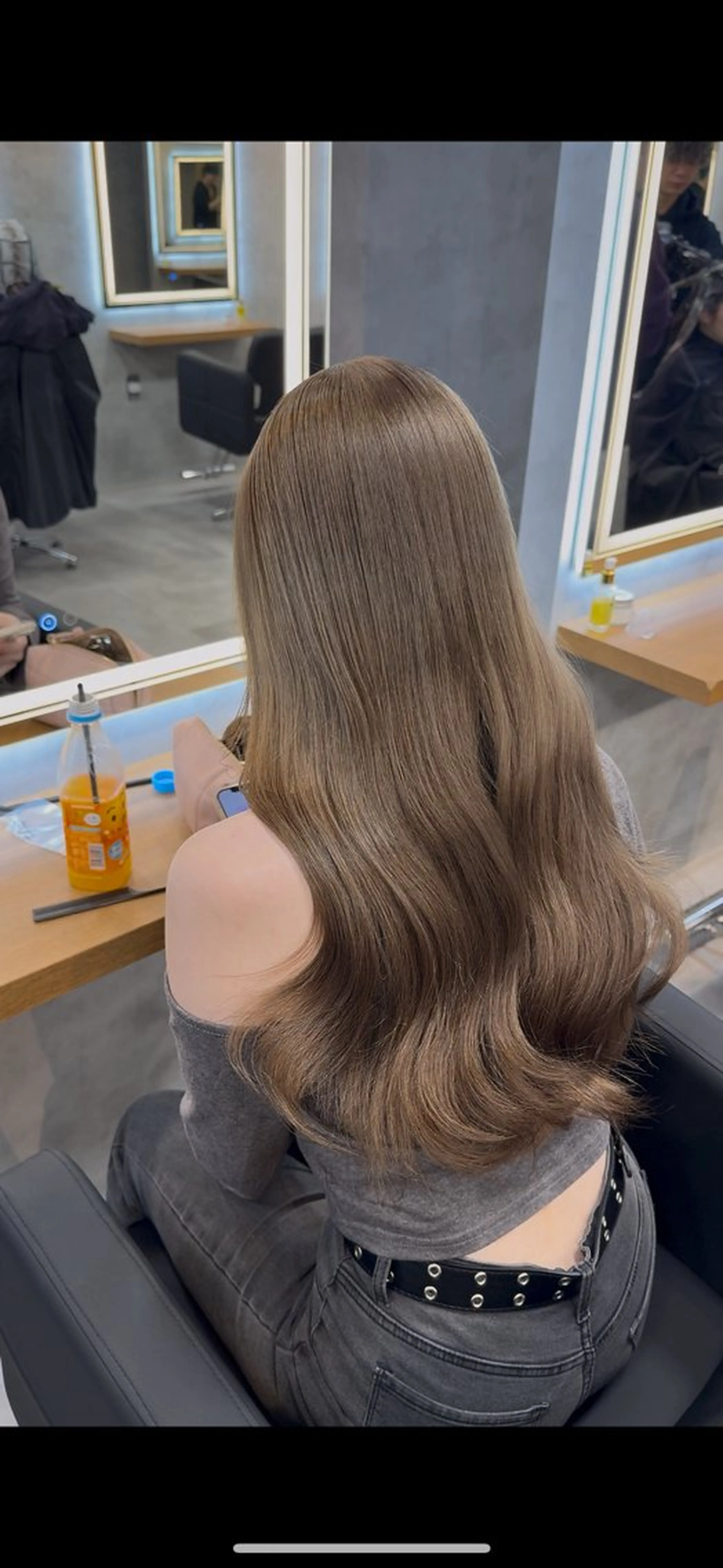 カラー 🫧ブリーチ🫧 透明感カラーYUTAのヘアスタイル