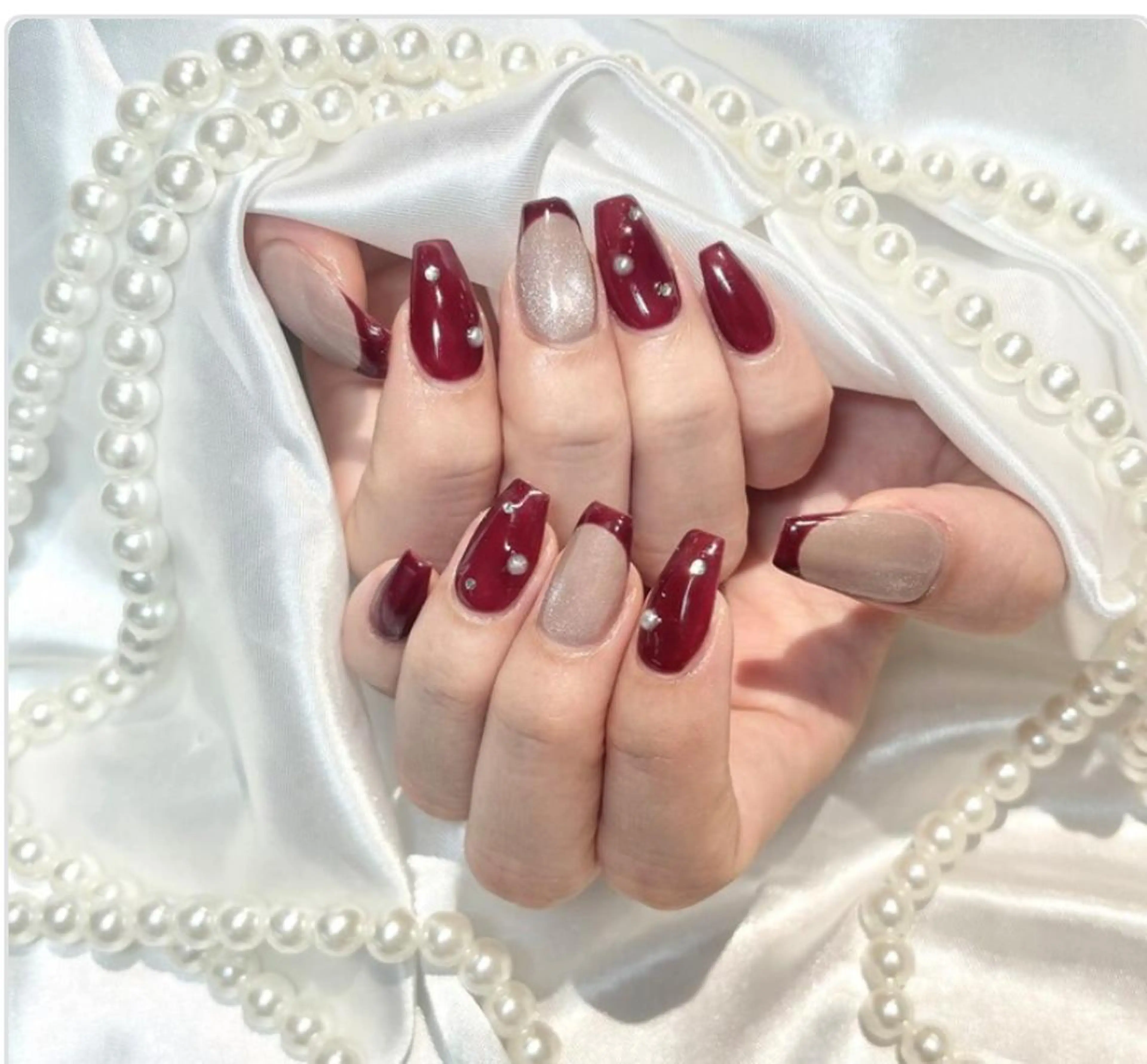 【HAND】オフなし⭐️持ち込みデザイン90分コース（ストーン・パール・スタッズ15粒まで）※他パーツ別途料金の写真