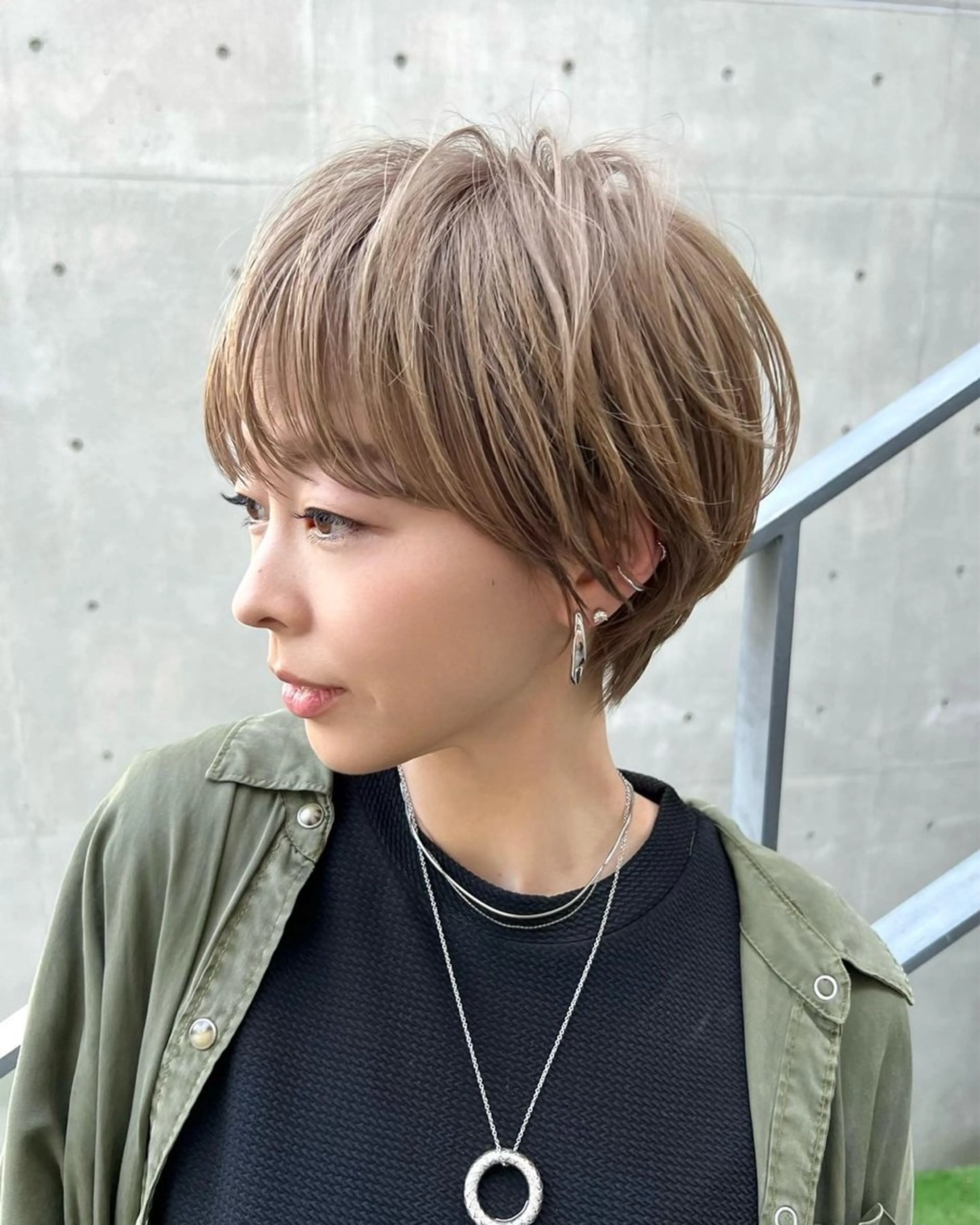 ショート ケアブリーチ✖️ 似合わせショート✨のヘアスタイル