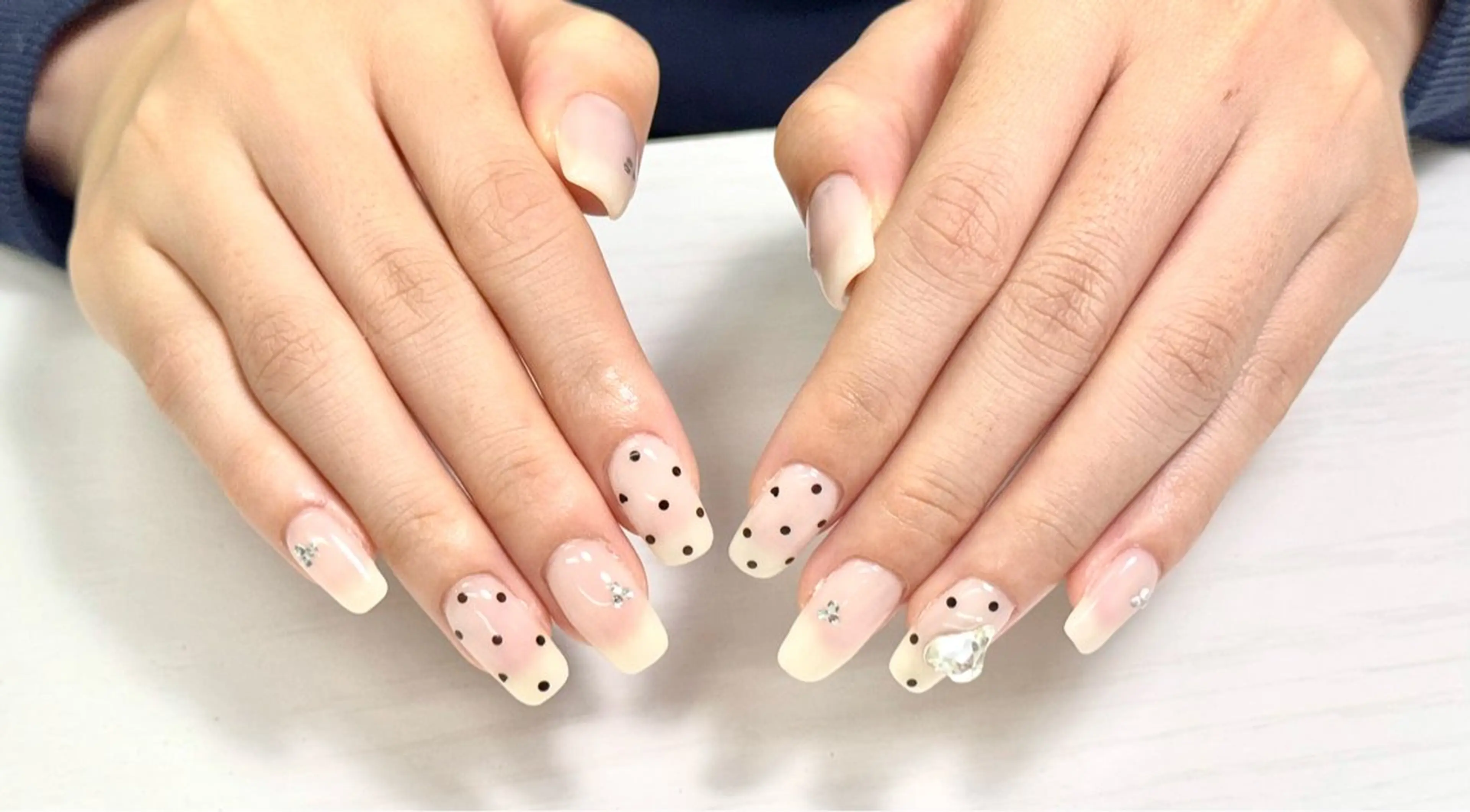 ネイル cocoh塚本 shioriのネイルデザイン